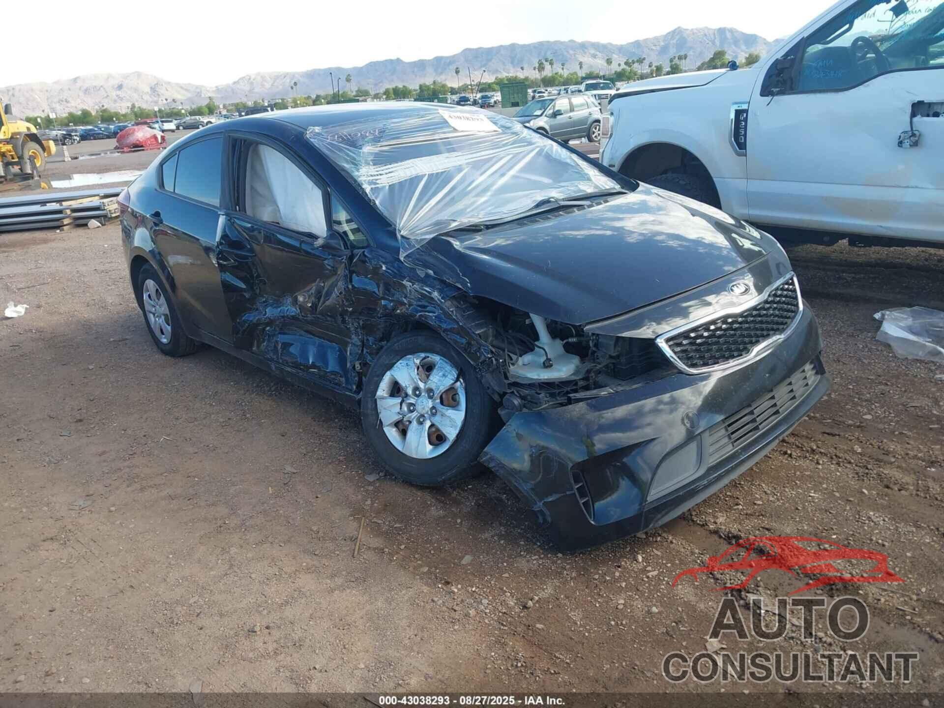KIA FORTE 2018 - 3KPFK4A74JE274883