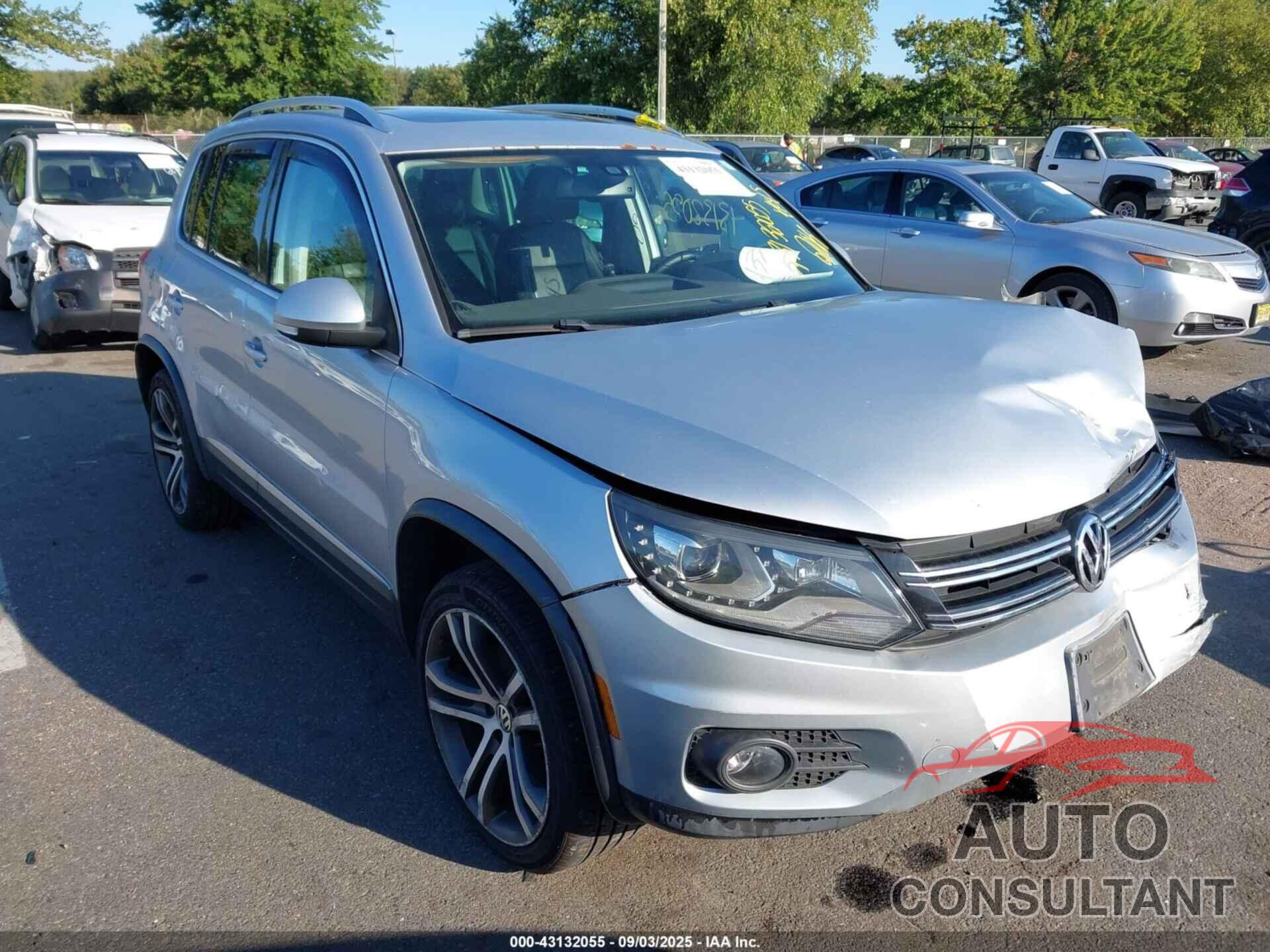 VOLKSWAGEN TIGUAN 2012 - WVGBV7AX6CW586747