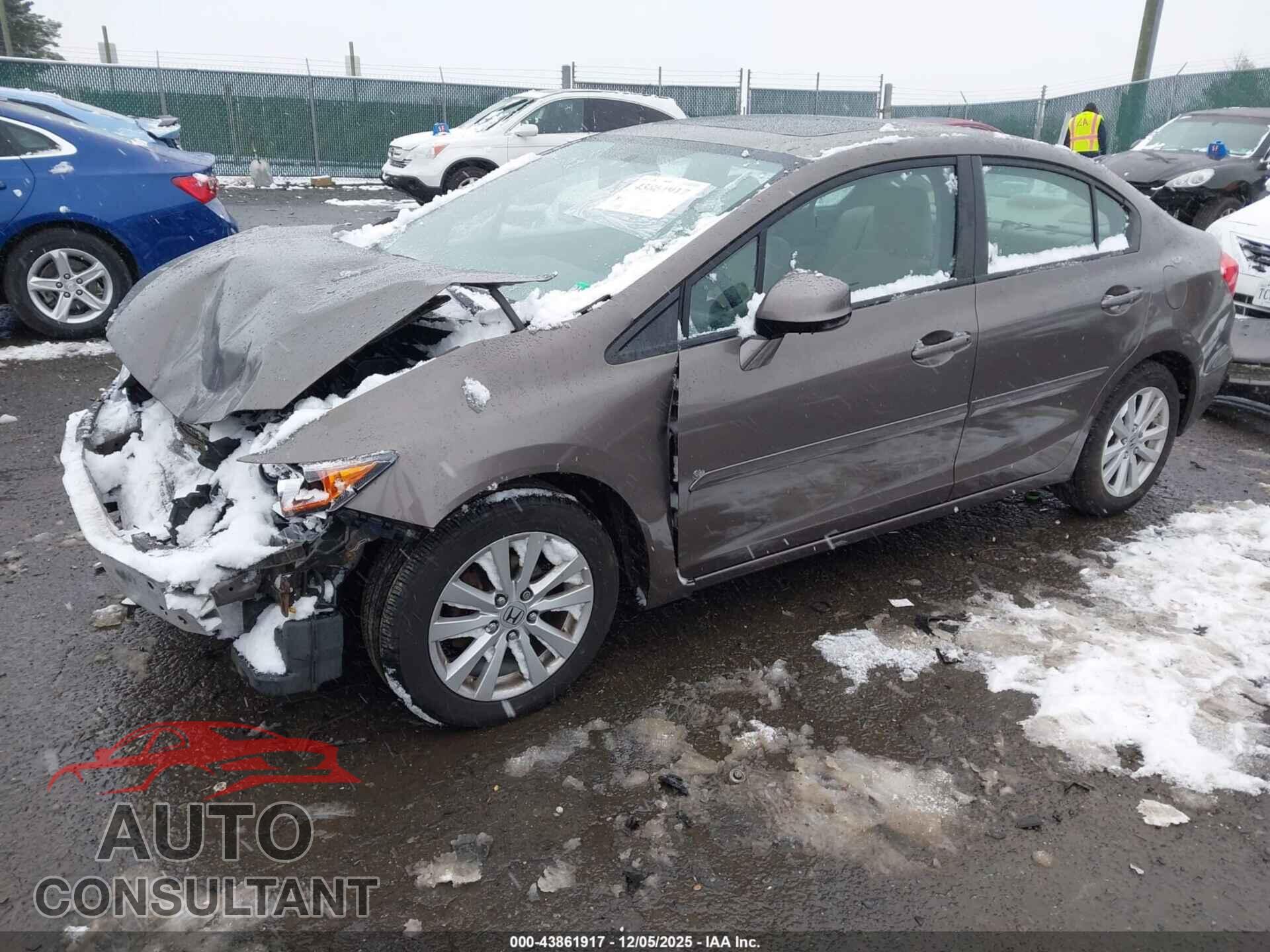 HONDA CIVIC 2012 - 2HGFB2F83CH521065