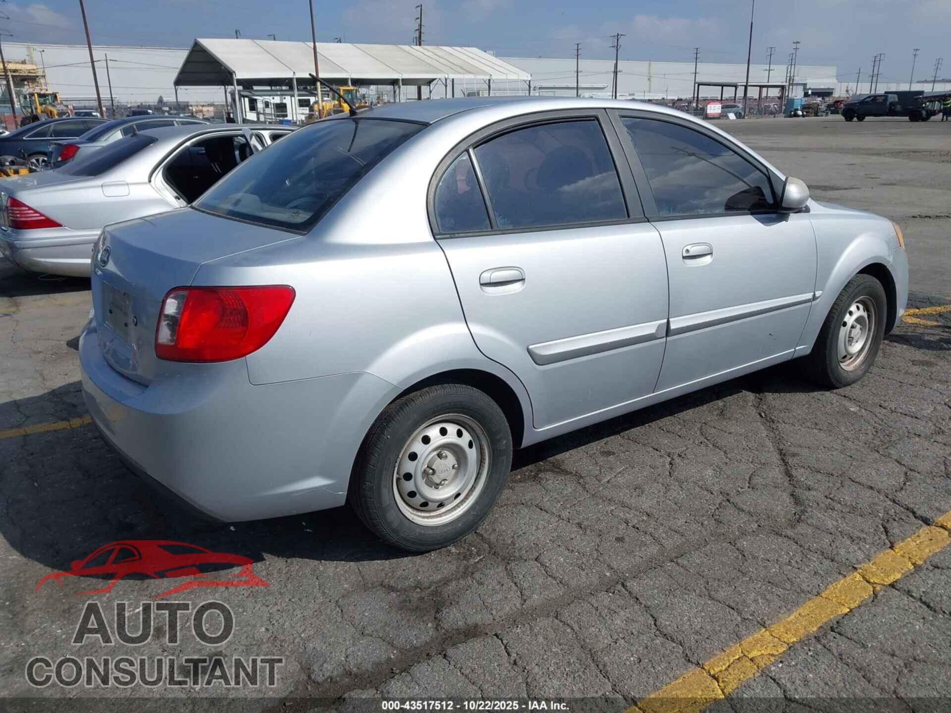 KIA RIO 2011 - KNADH4A33B6955270