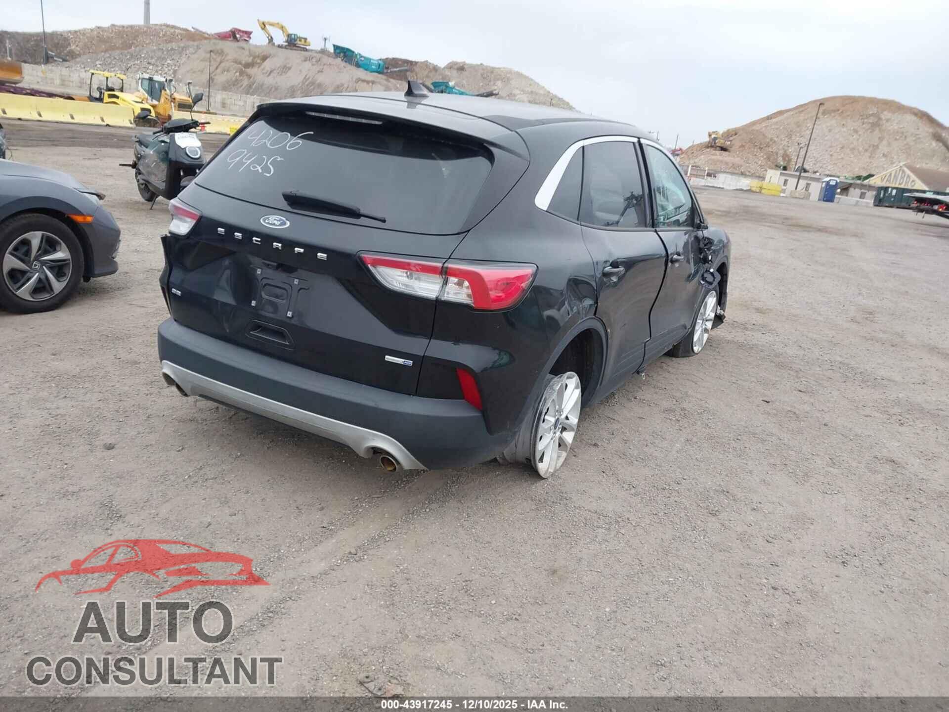 FORD ESCAPE 2020 - 1FMCU9G68LUA65624