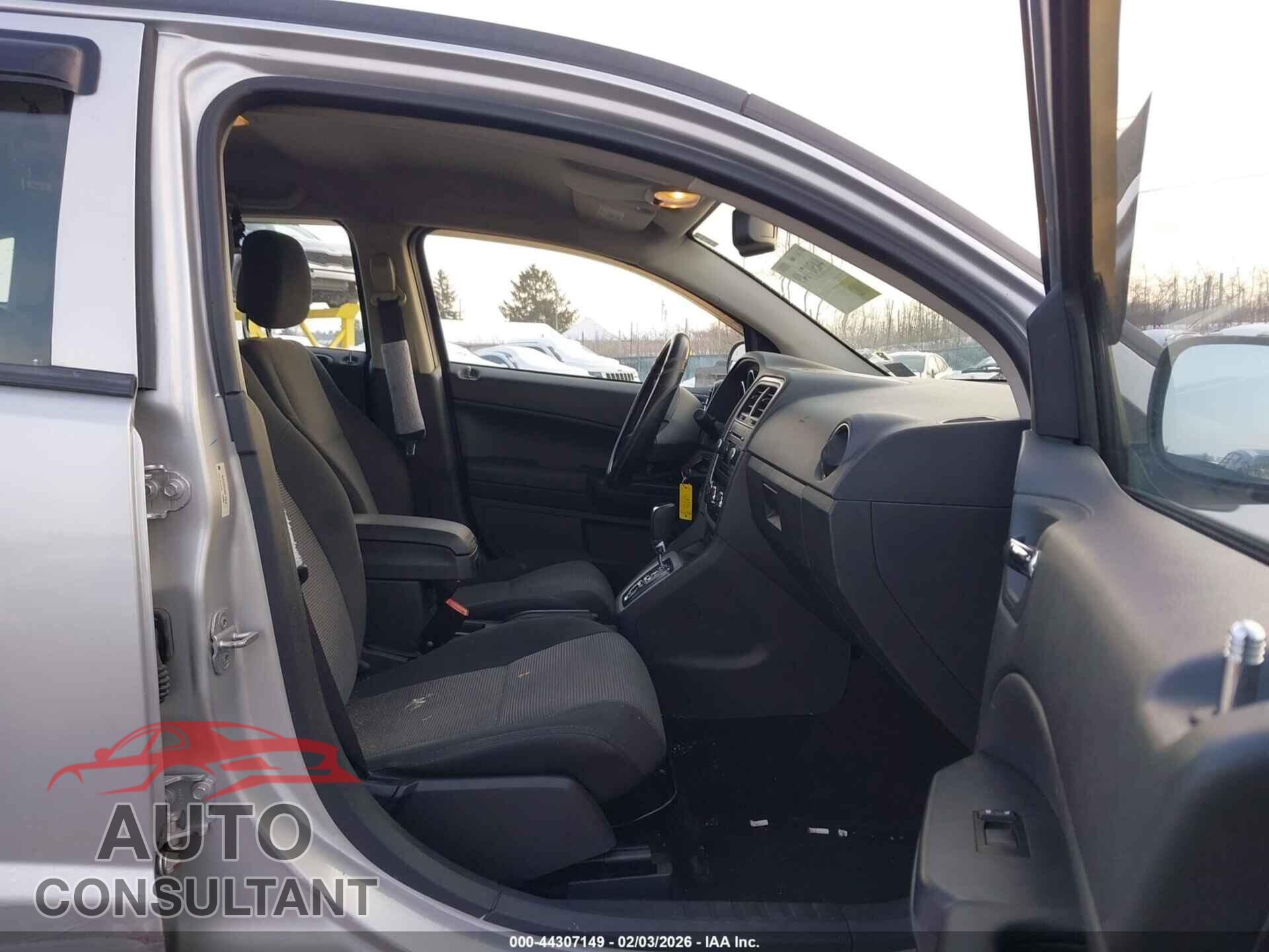 DODGE CALIBER 2011 - 1B3CB3HA3BD143642