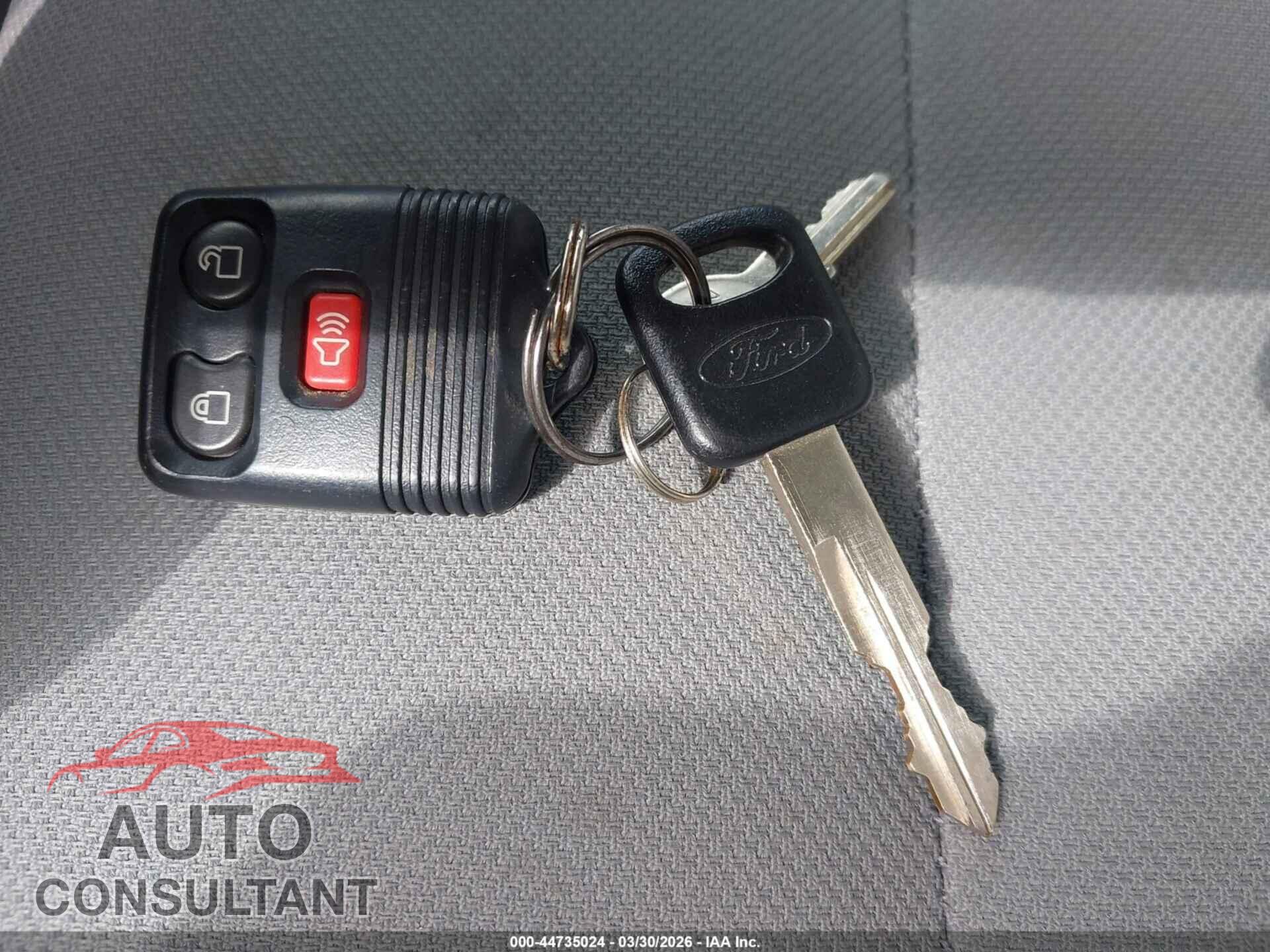 FORD E-350 CUTAWAY 2017 - 1FDWE3F64HDC66498