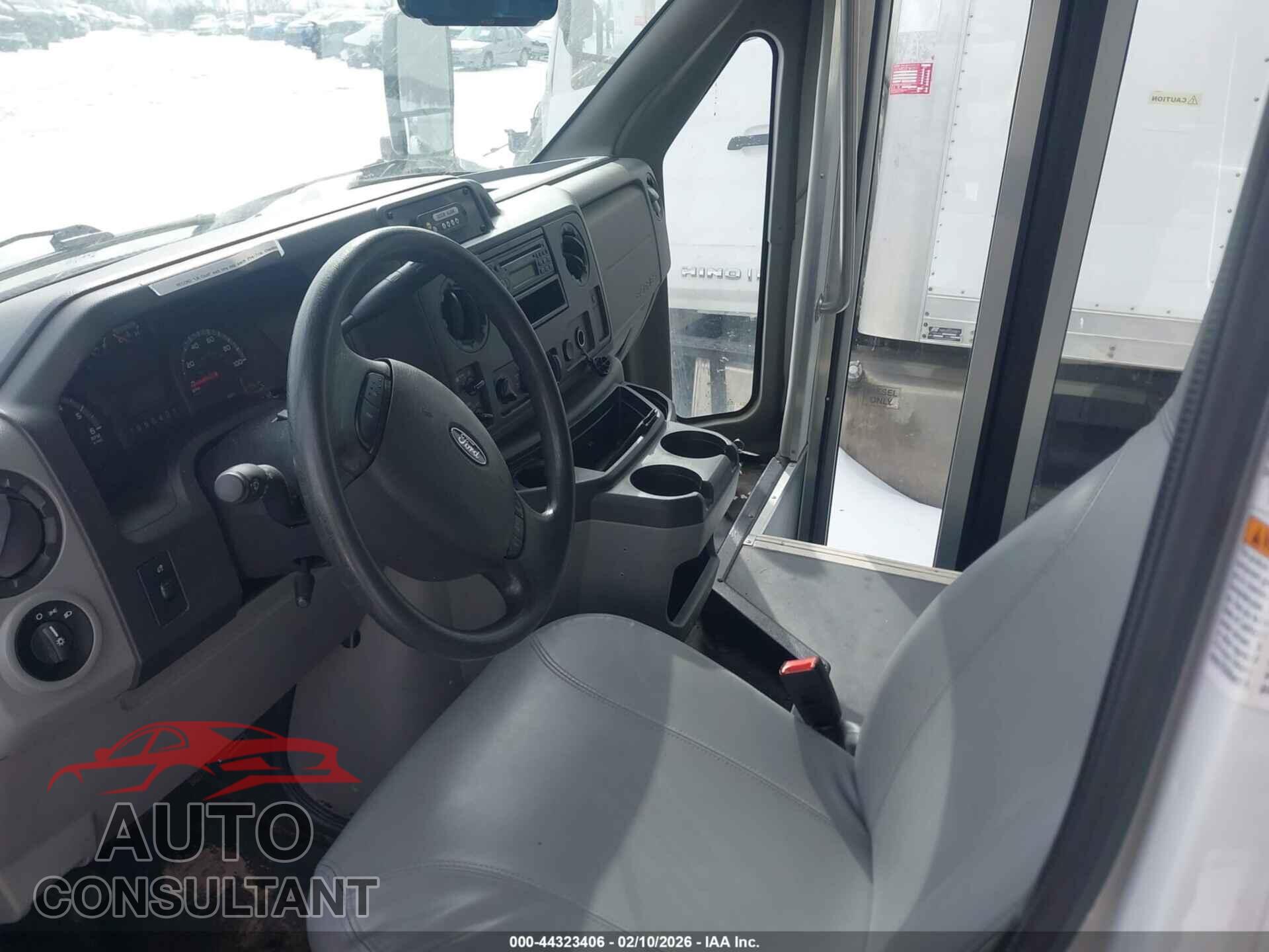 FORD E-450 CUTAWAY 2019 - 1FDFE4FS5KDC34413