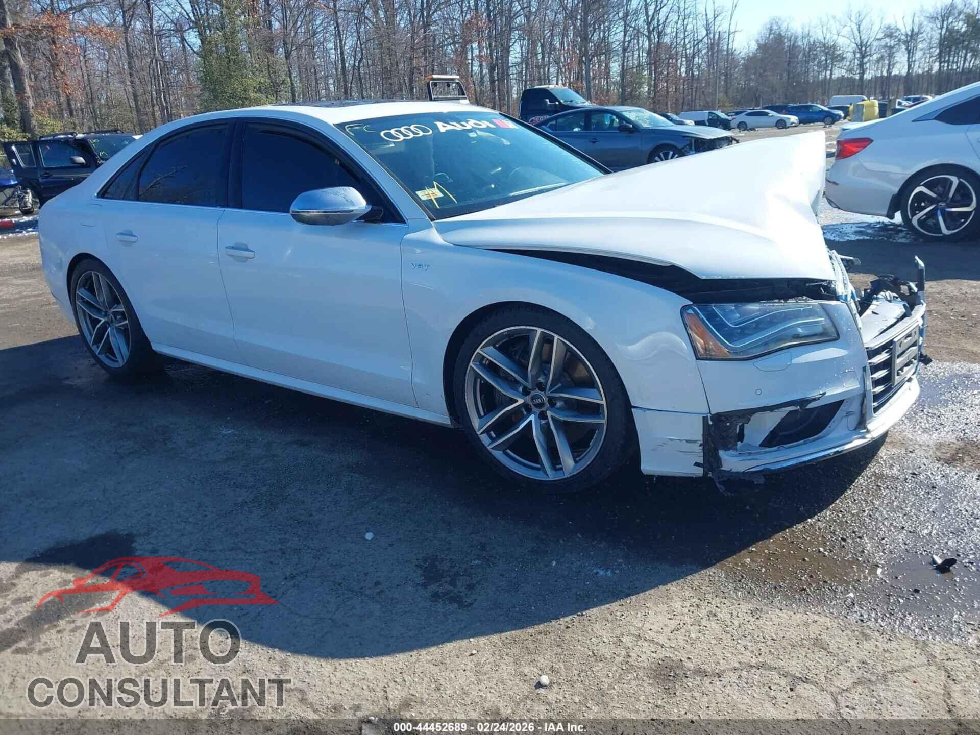 AUDI S8 2013 - WAUD2AFD1DN031887