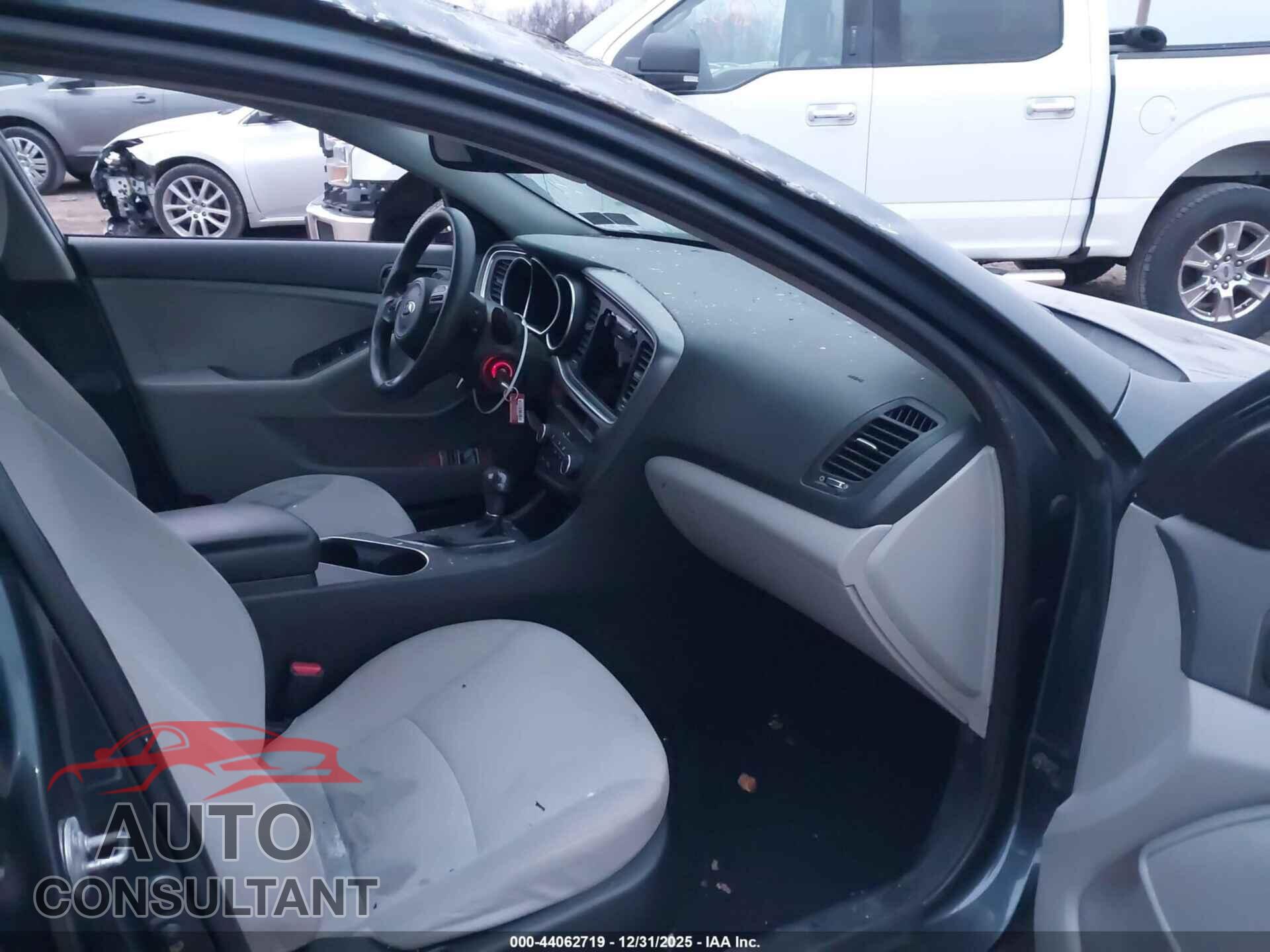 KIA OPTIMA 2015 - KNAGM4A71F5565713