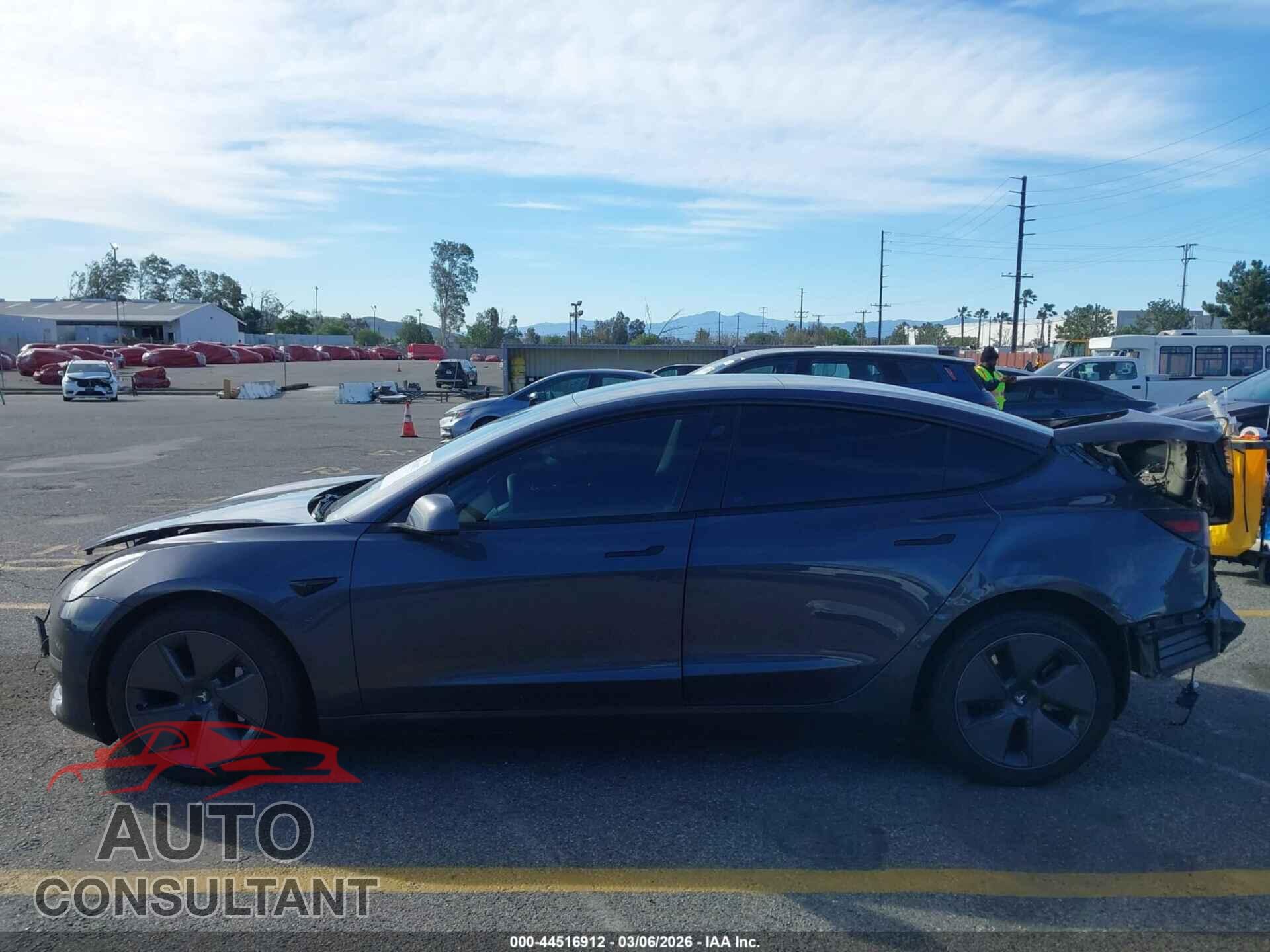 TESLA MODEL 3 2023 - 5YJ3E1EA8PF650132