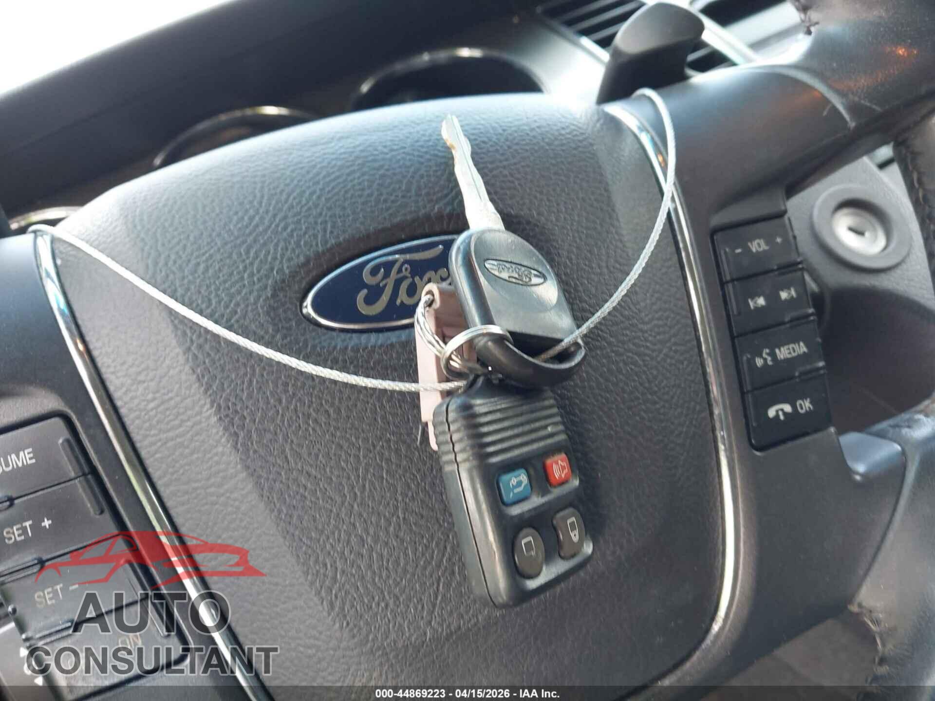 FORD TAURUS 2012 - 1FAHP2EW5CG127464