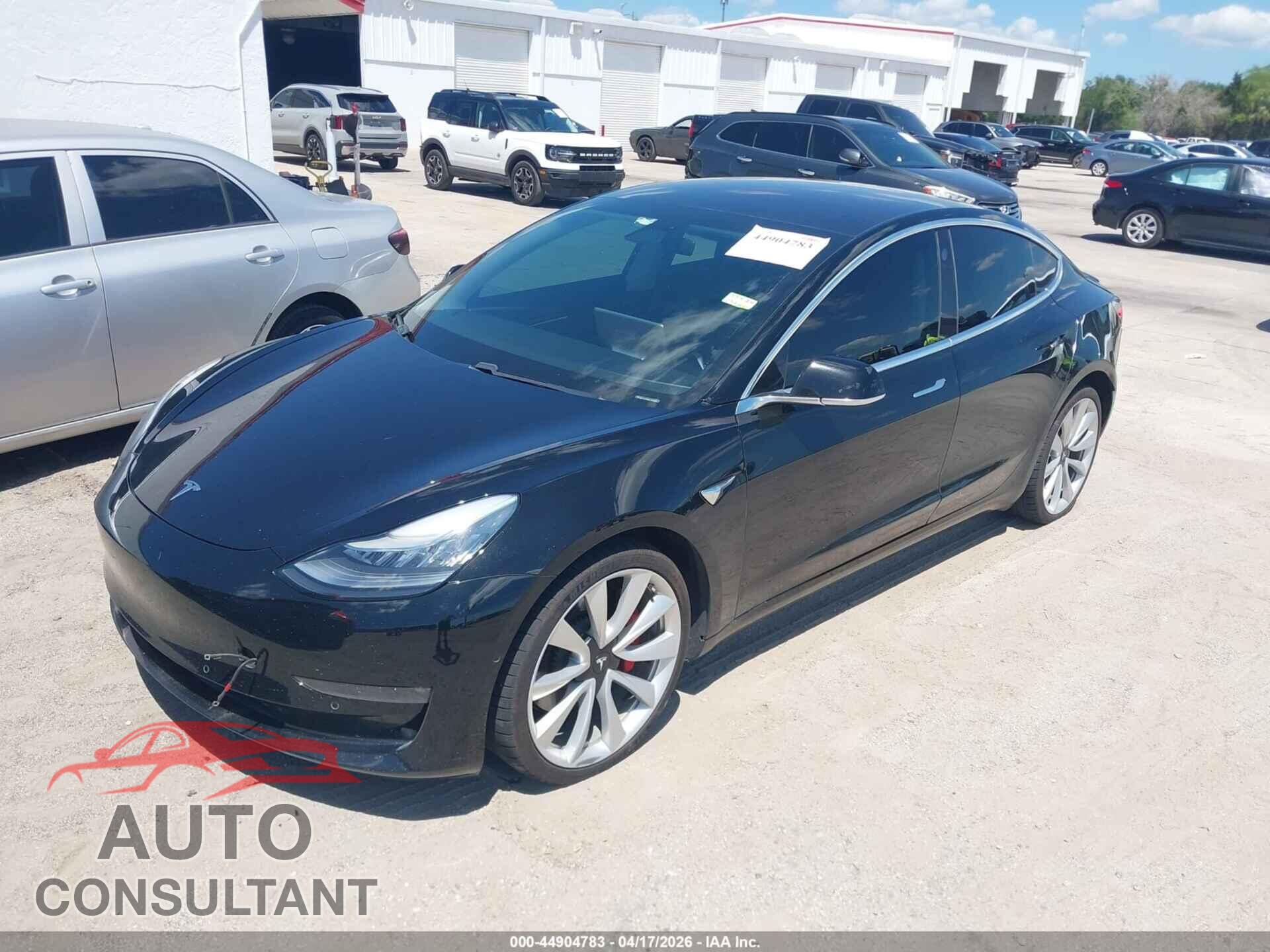 TESLA MODEL 3 2018 - 5YJ3E1EB7JF170891