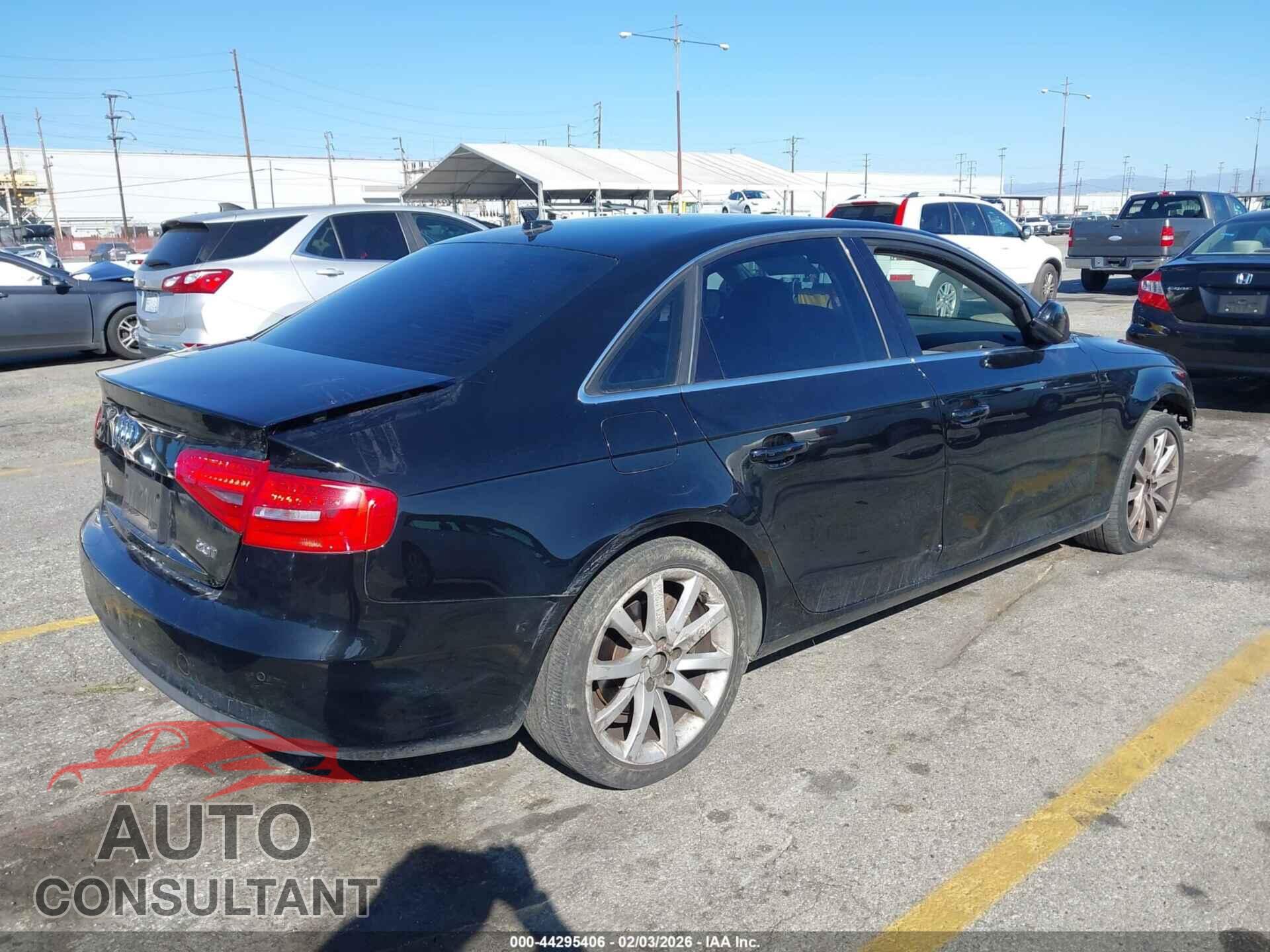 AUDI A4 2013 - WAUEFAFL0DN035123