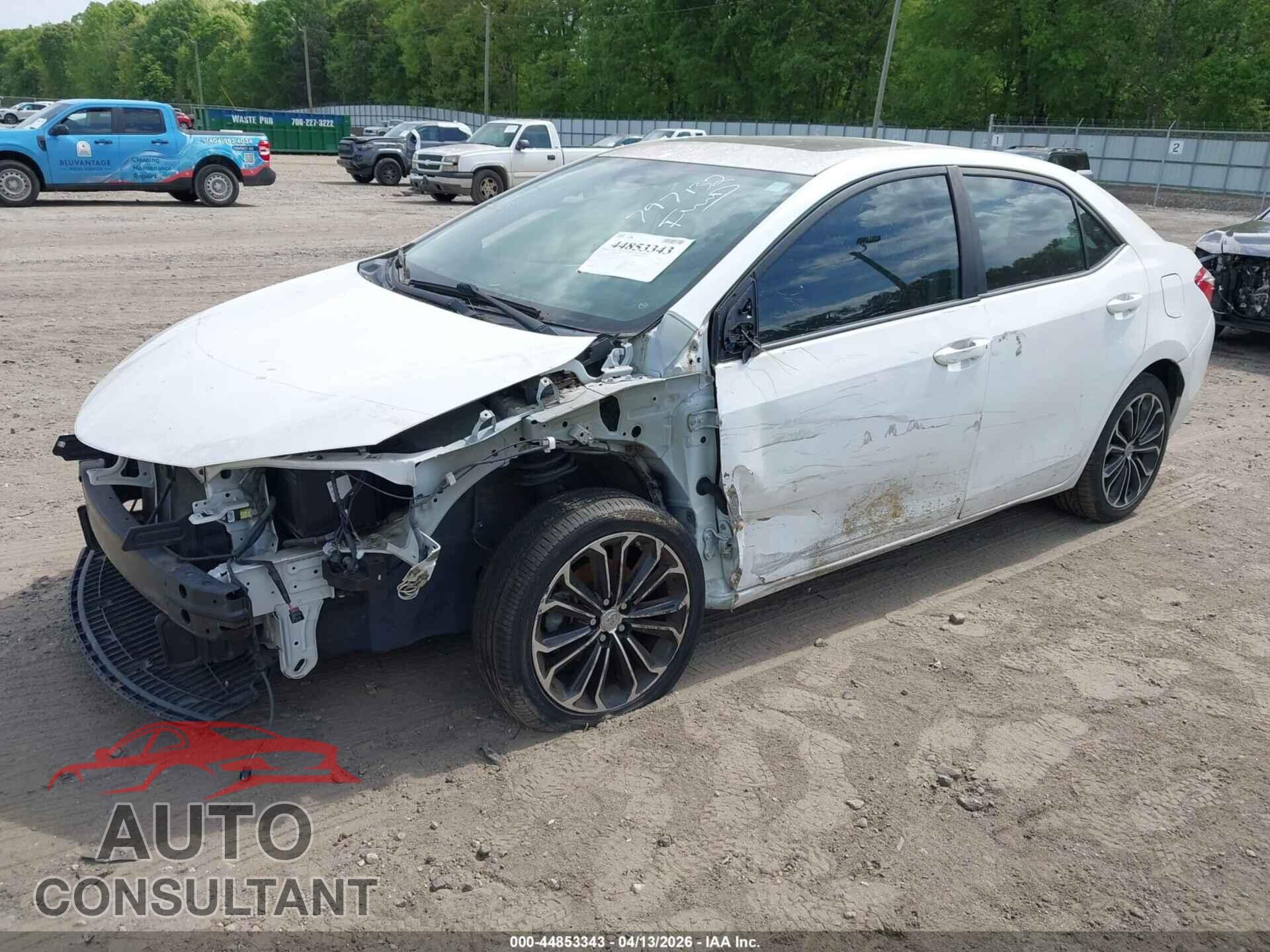TOYOTA COROLLA 2015 - 2T1BURHE9FC389351