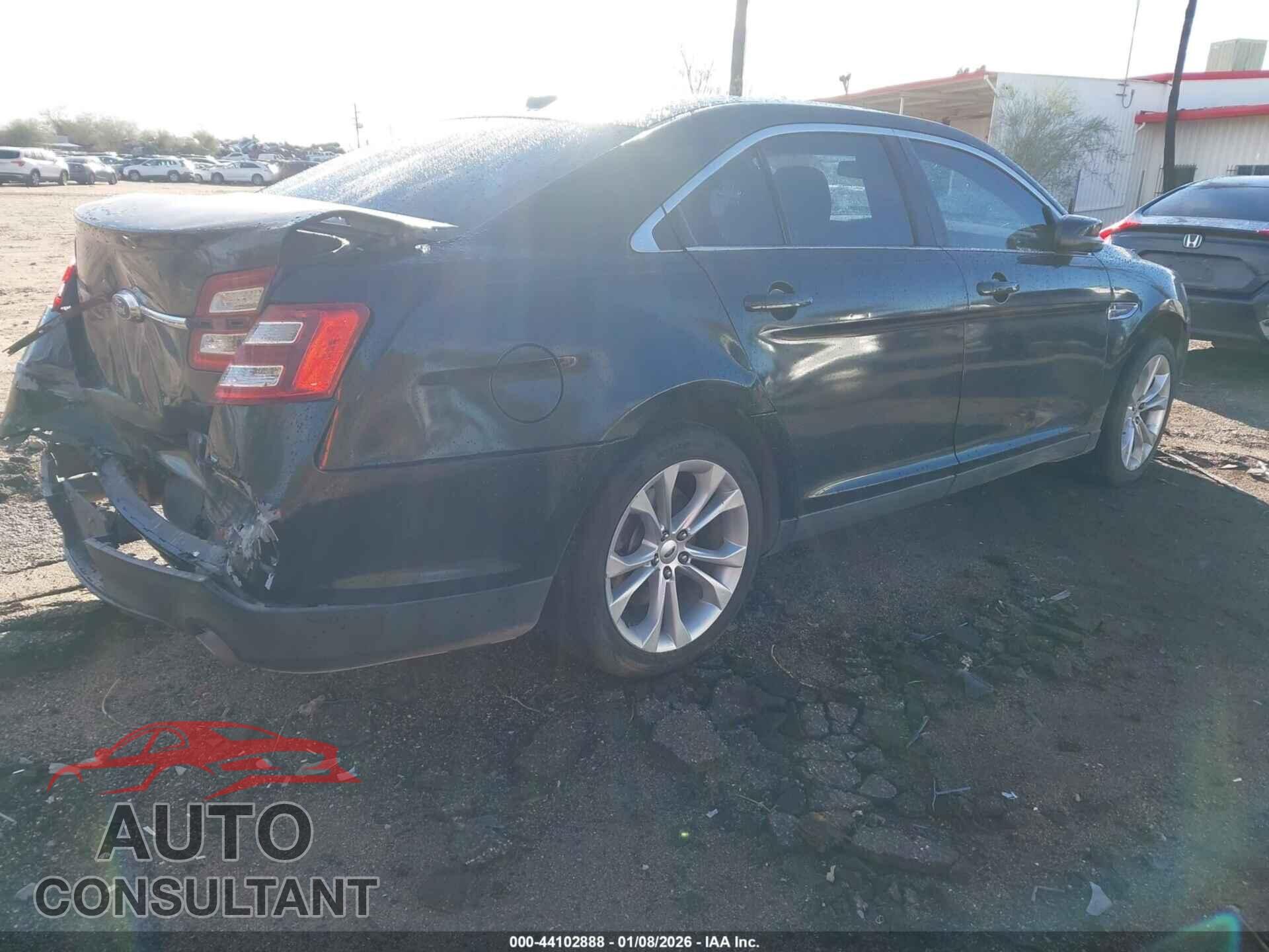 FORD TAURUS 2013 - 1FAHP2E86DG128058