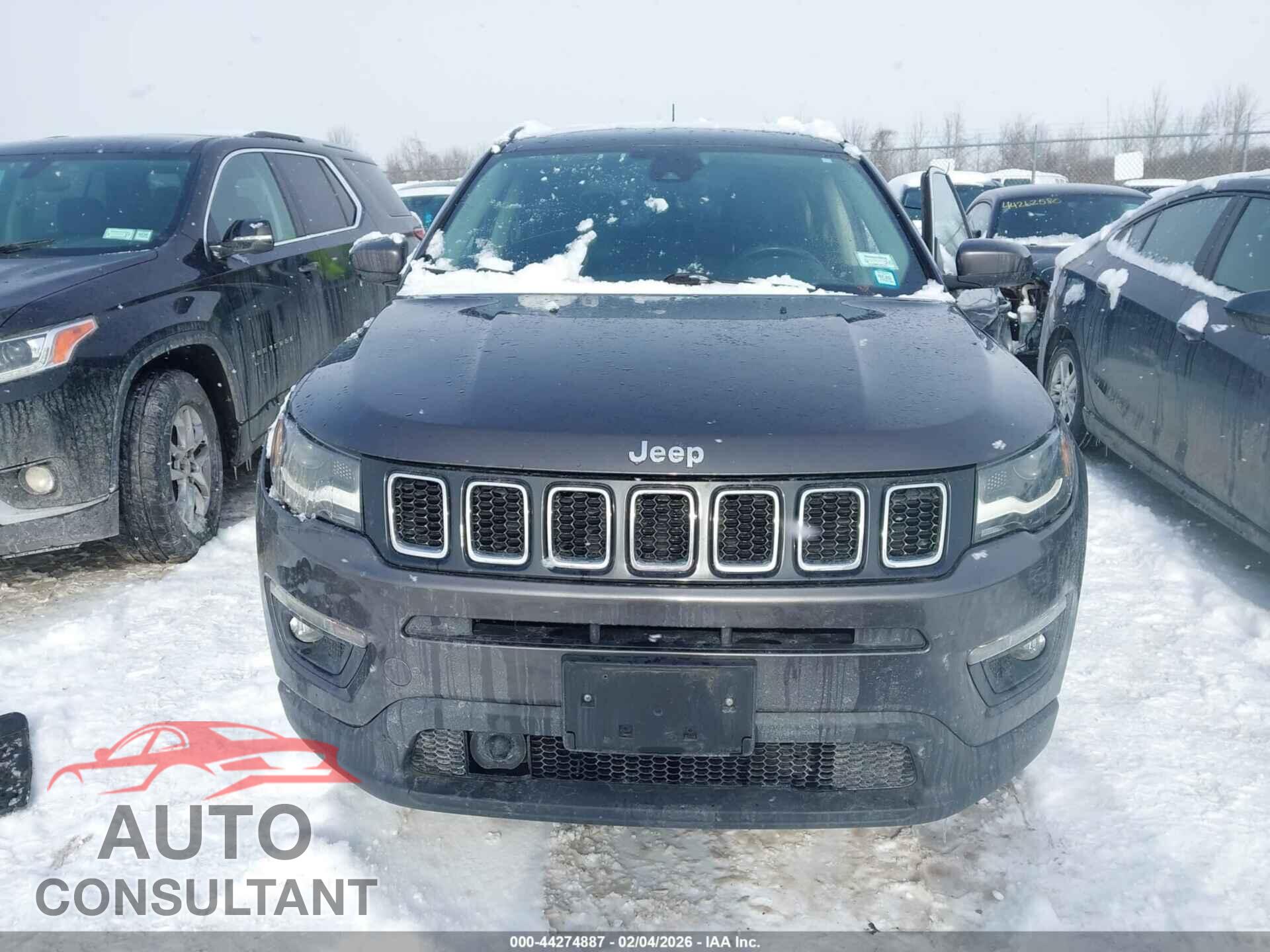 JEEP COMPASS 2018 - 3C4NJDBB8JT362011