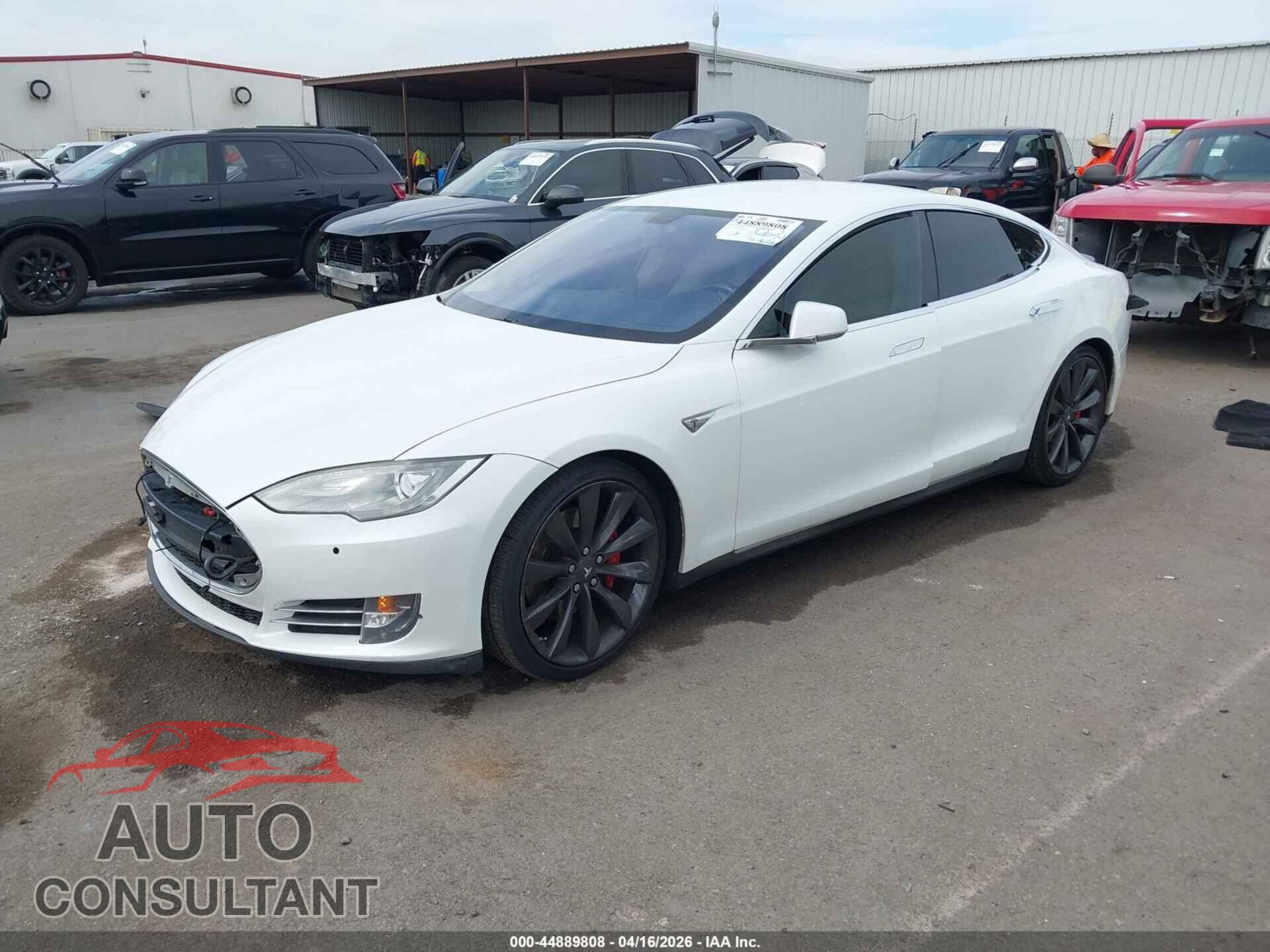 TESLA MODEL S 2014 - 5YJSA1H12EFP36181