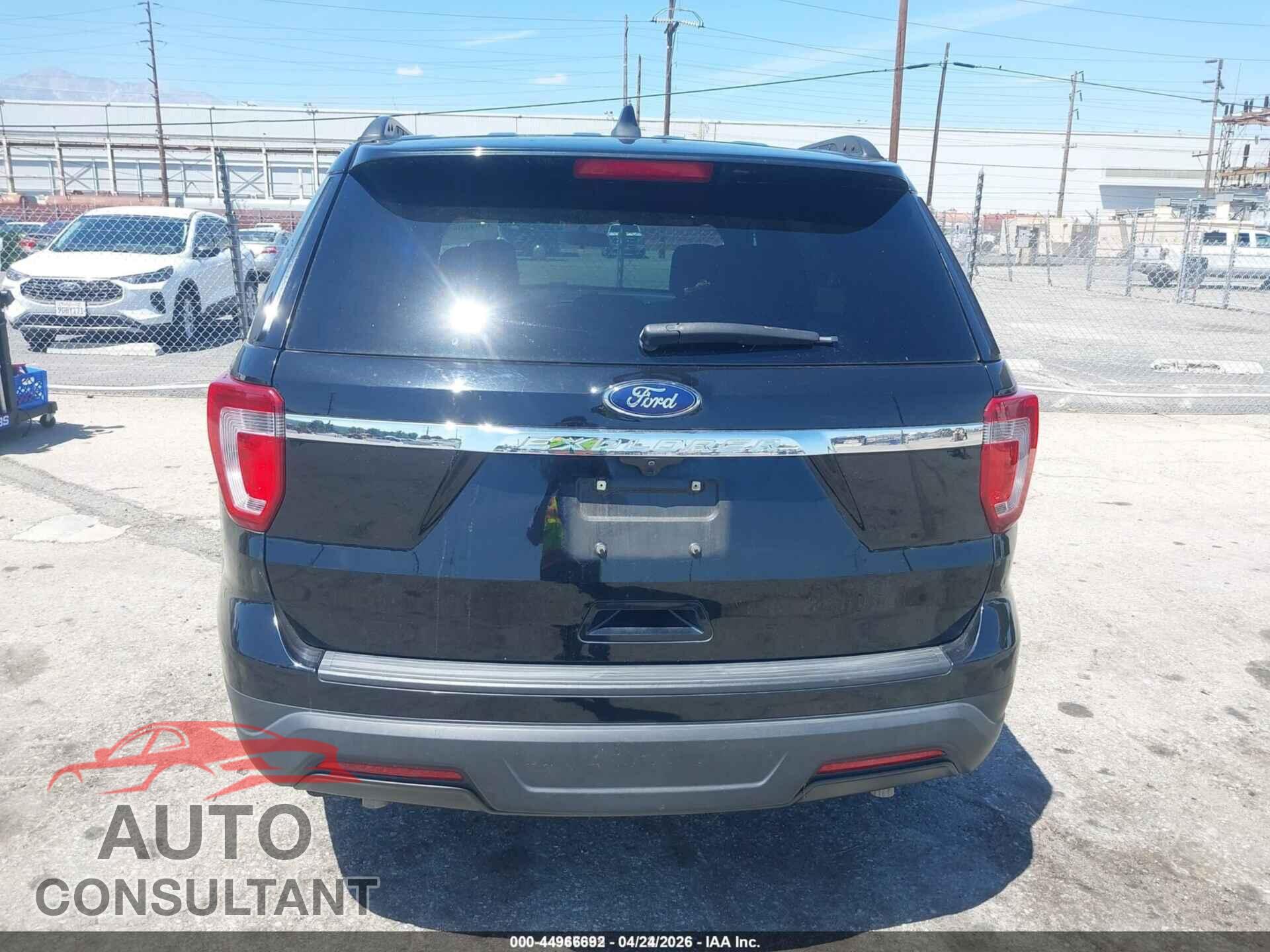 FORD EXPLORER 2018 - 1FM5K7B8XJGB81625