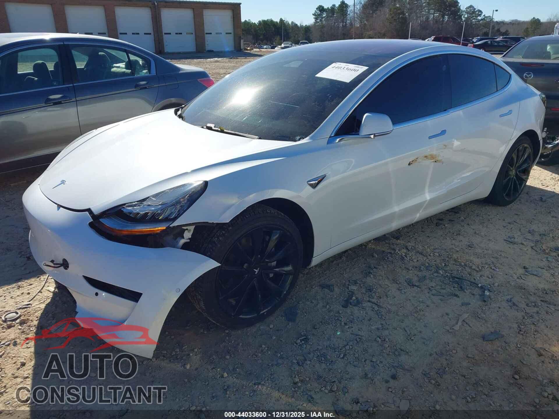TESLA MODEL 3 2018 - 5YJ3E1EA8JF060181