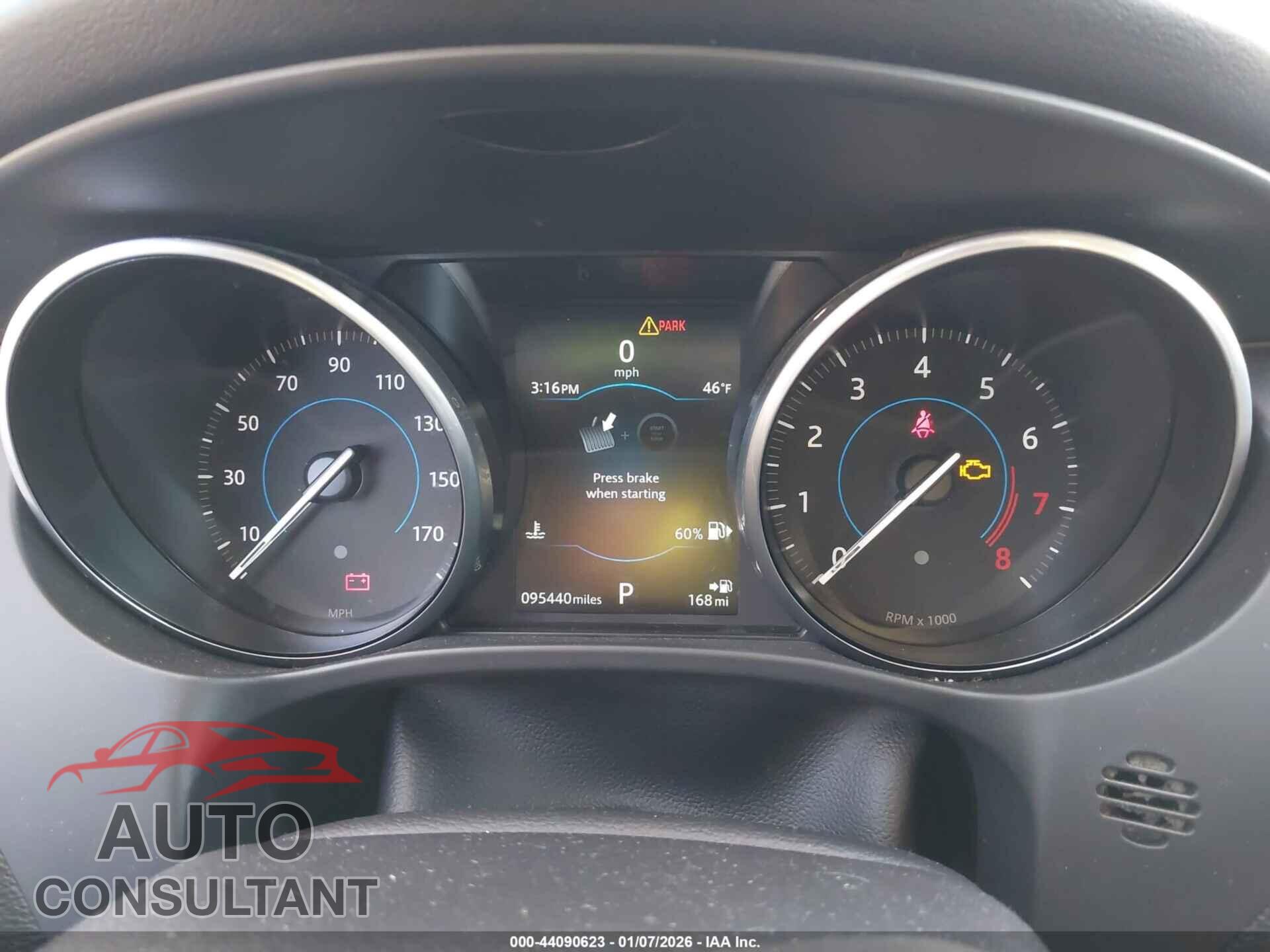 JAGUAR F-PACE 2018 - SADCJ2FX2JA266016