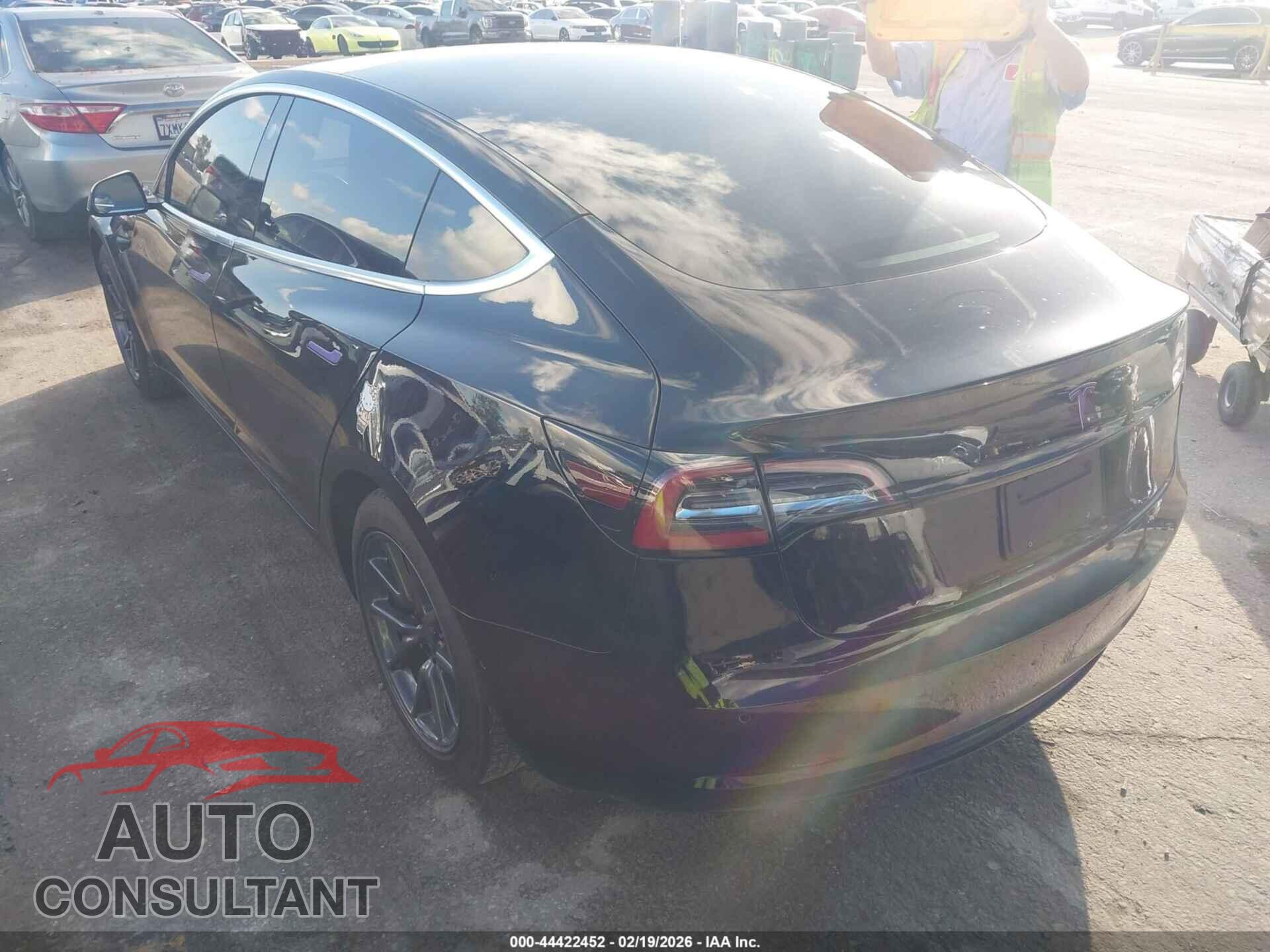 TESLA MODEL 3 2019 - 5YJ3E1EA8KF296685
