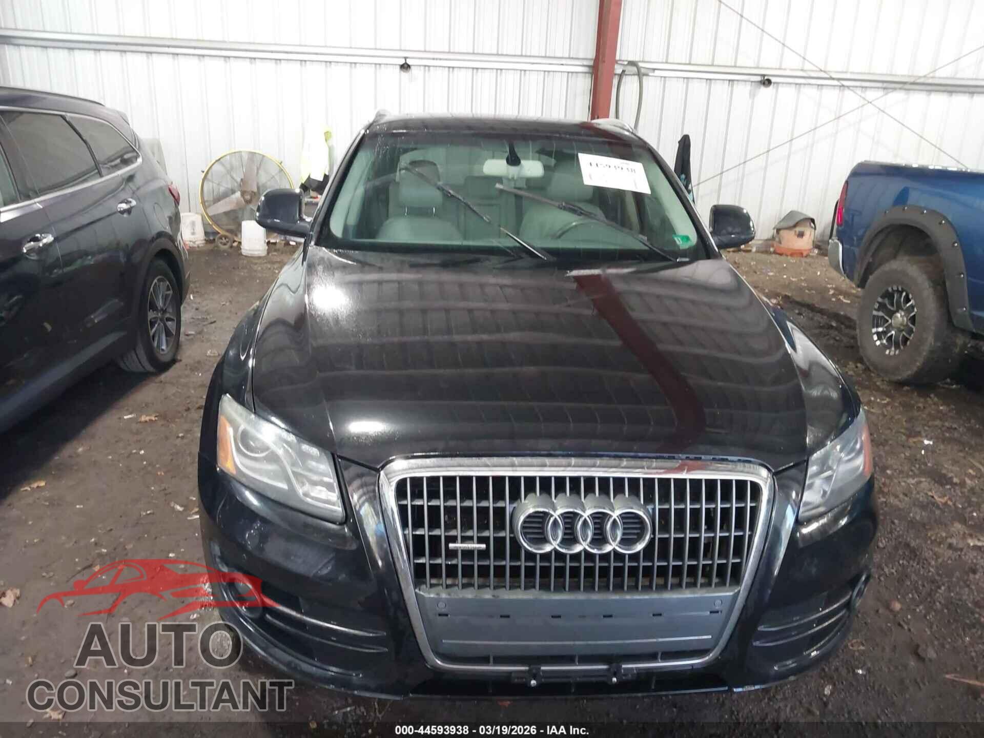 AUDI Q5 2012 - WA1LFAFP2CA018501