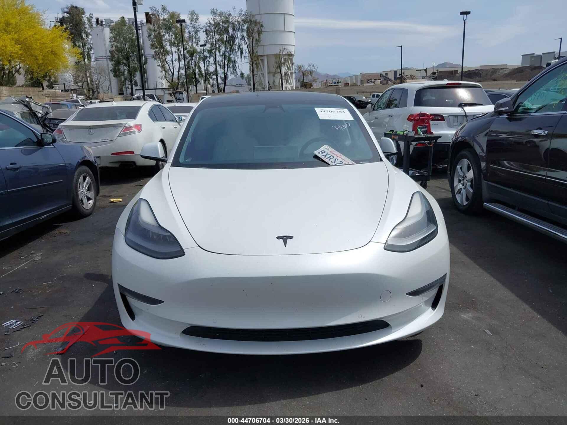 TESLA MODEL 3 2021 - 5YJ3E1EA9MF018638