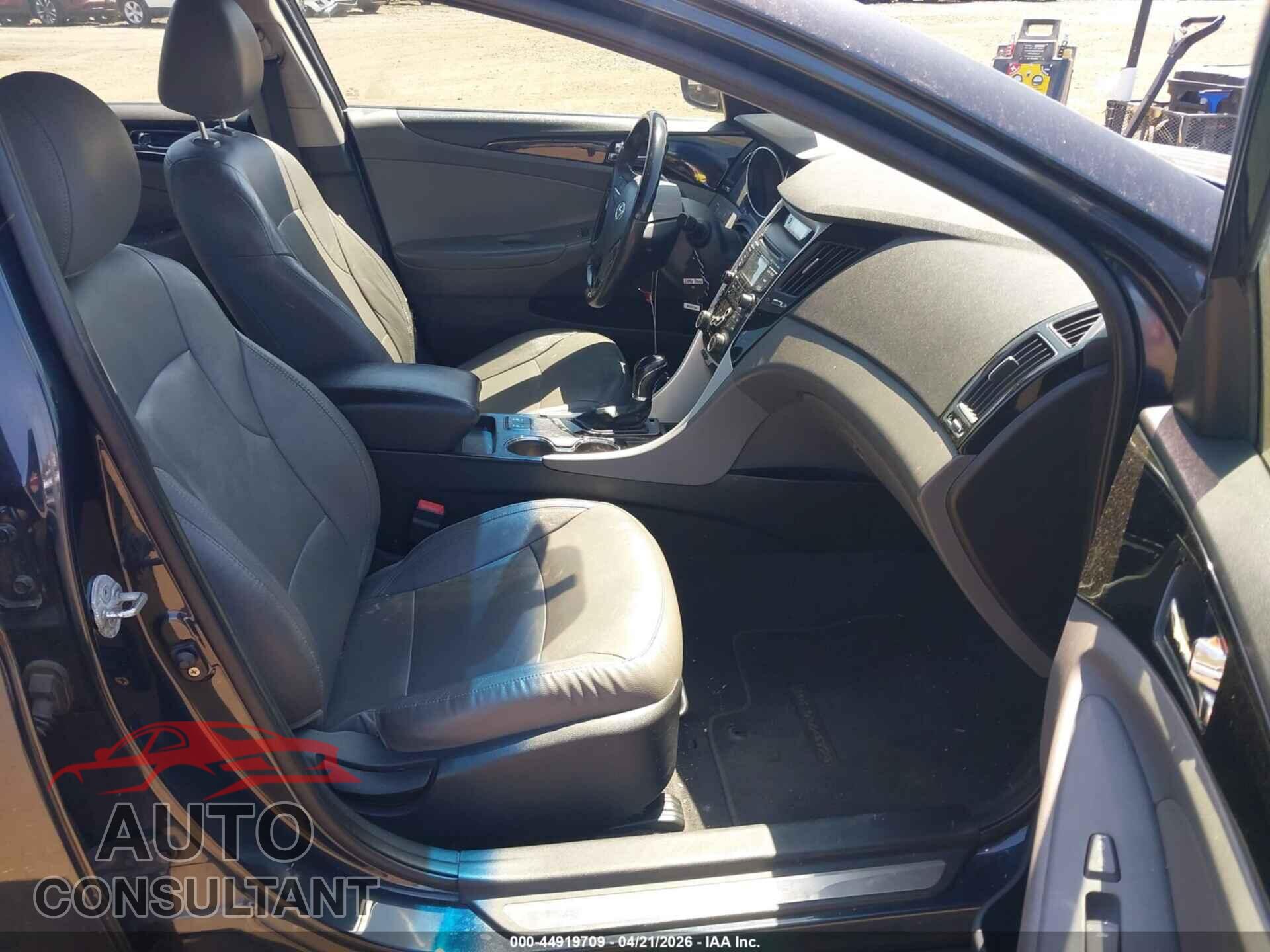 HYUNDAI SONATA 2012 - 5NPEC4AC2CH312390