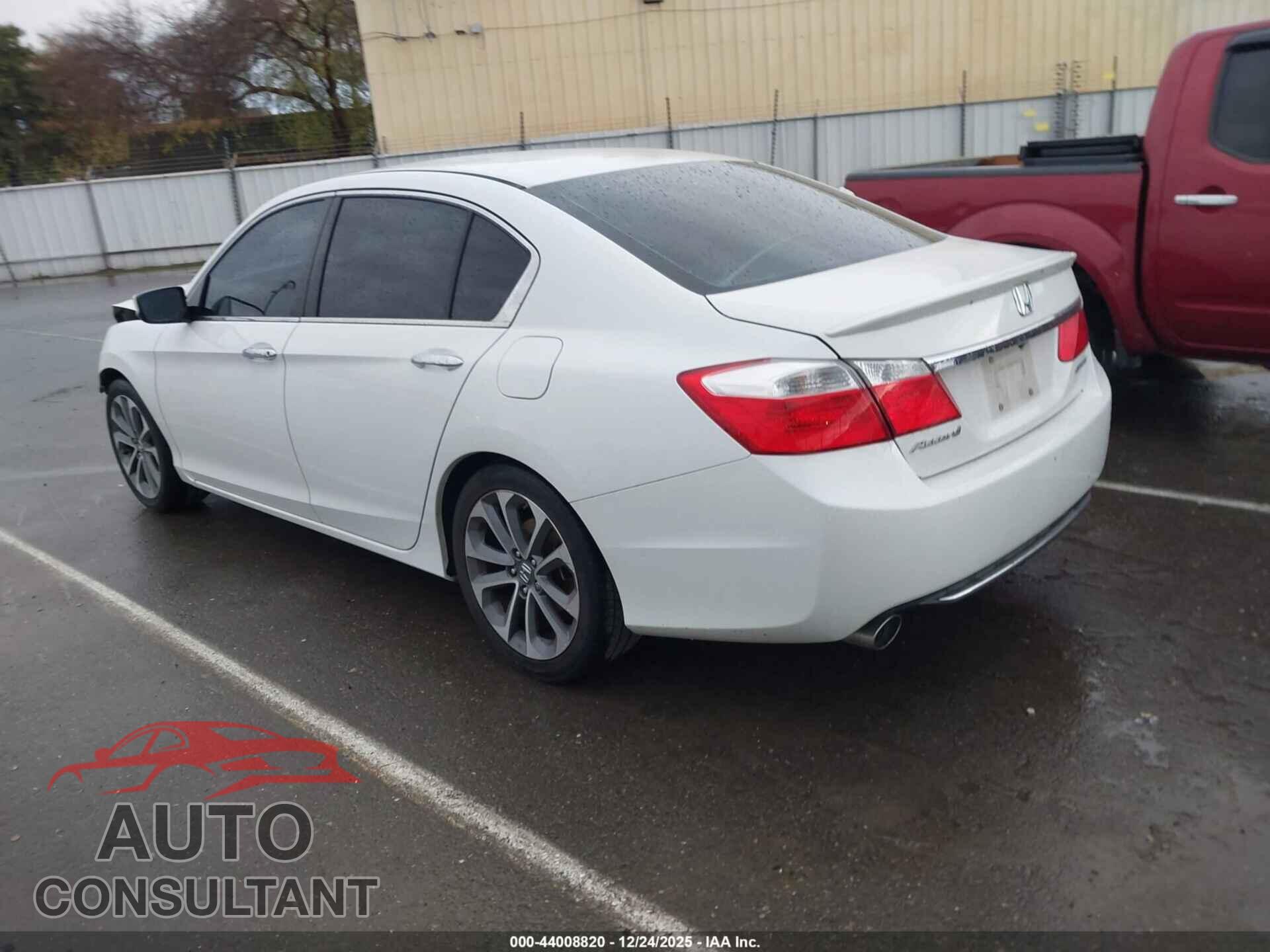 HONDA ACCORD 2015 - 1HGCR2F54FA212065