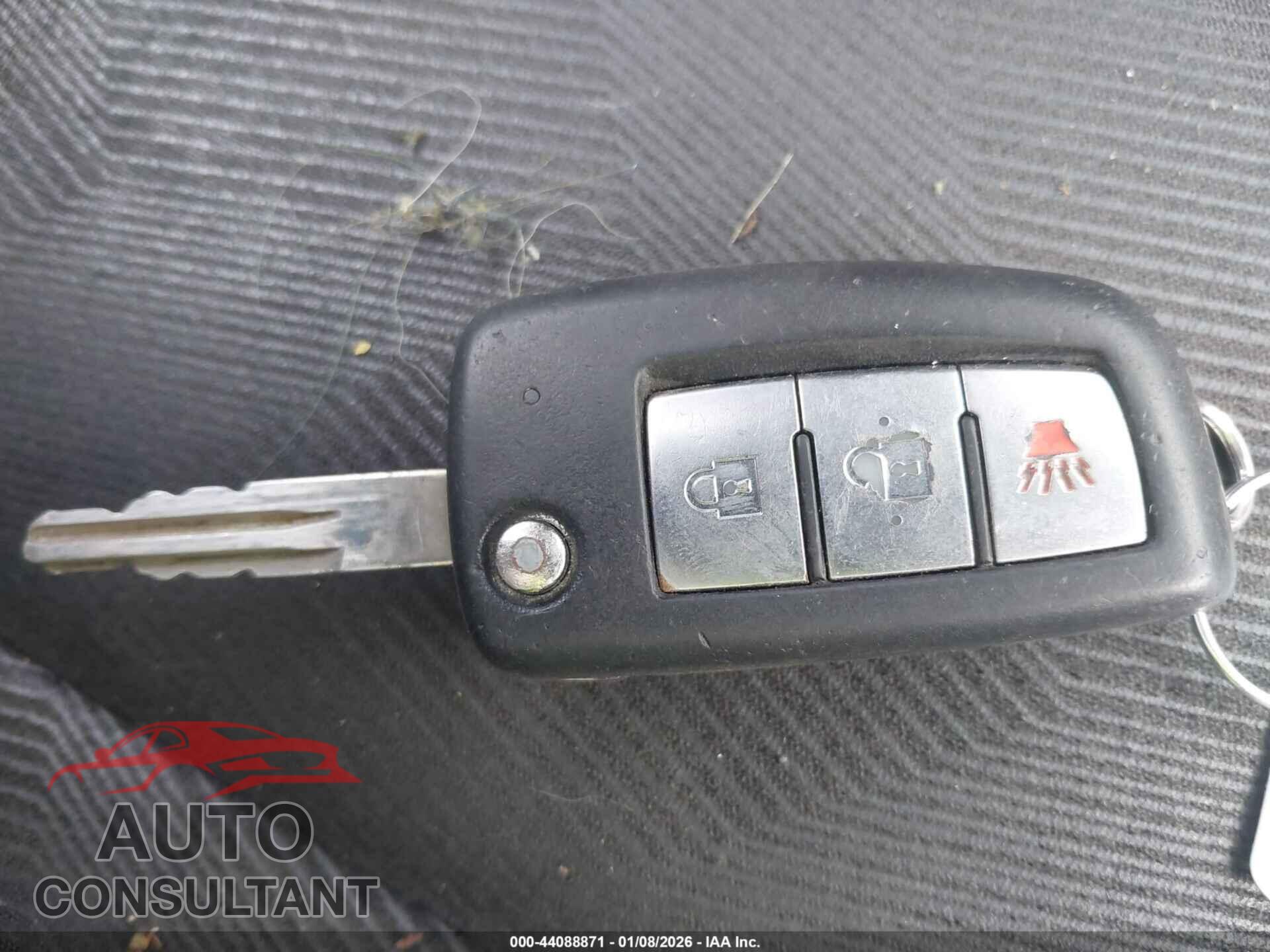 NISSAN ROGUE 2015 - KNMAT2MT2FP507655