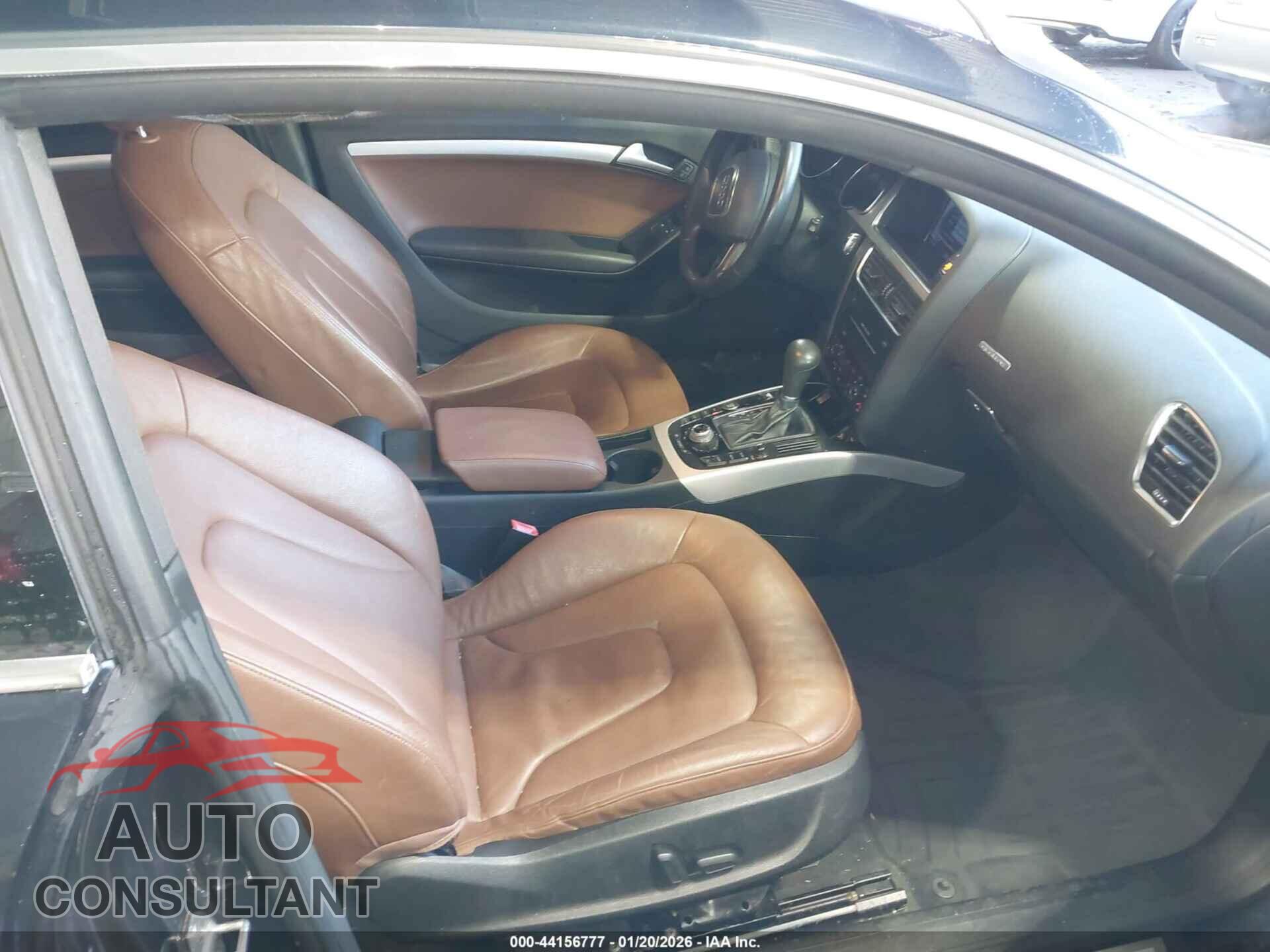 AUDI A5 2012 - WAULFAFR5CA019159