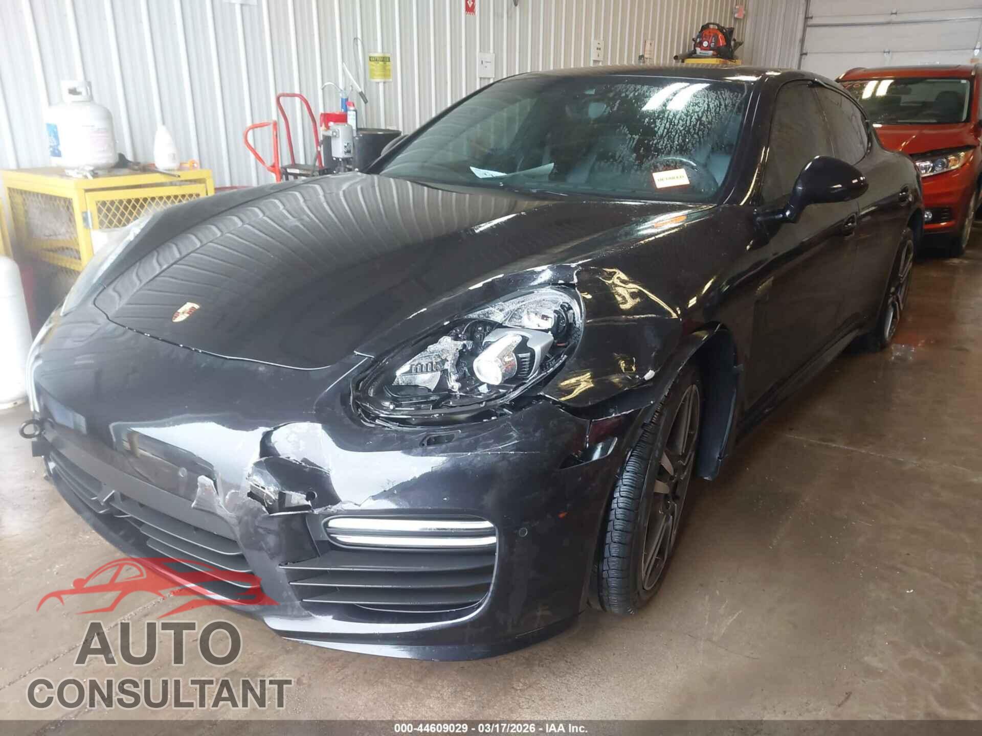 PORSCHE PANAMERA 2014 - WP0AF2A77EL083099