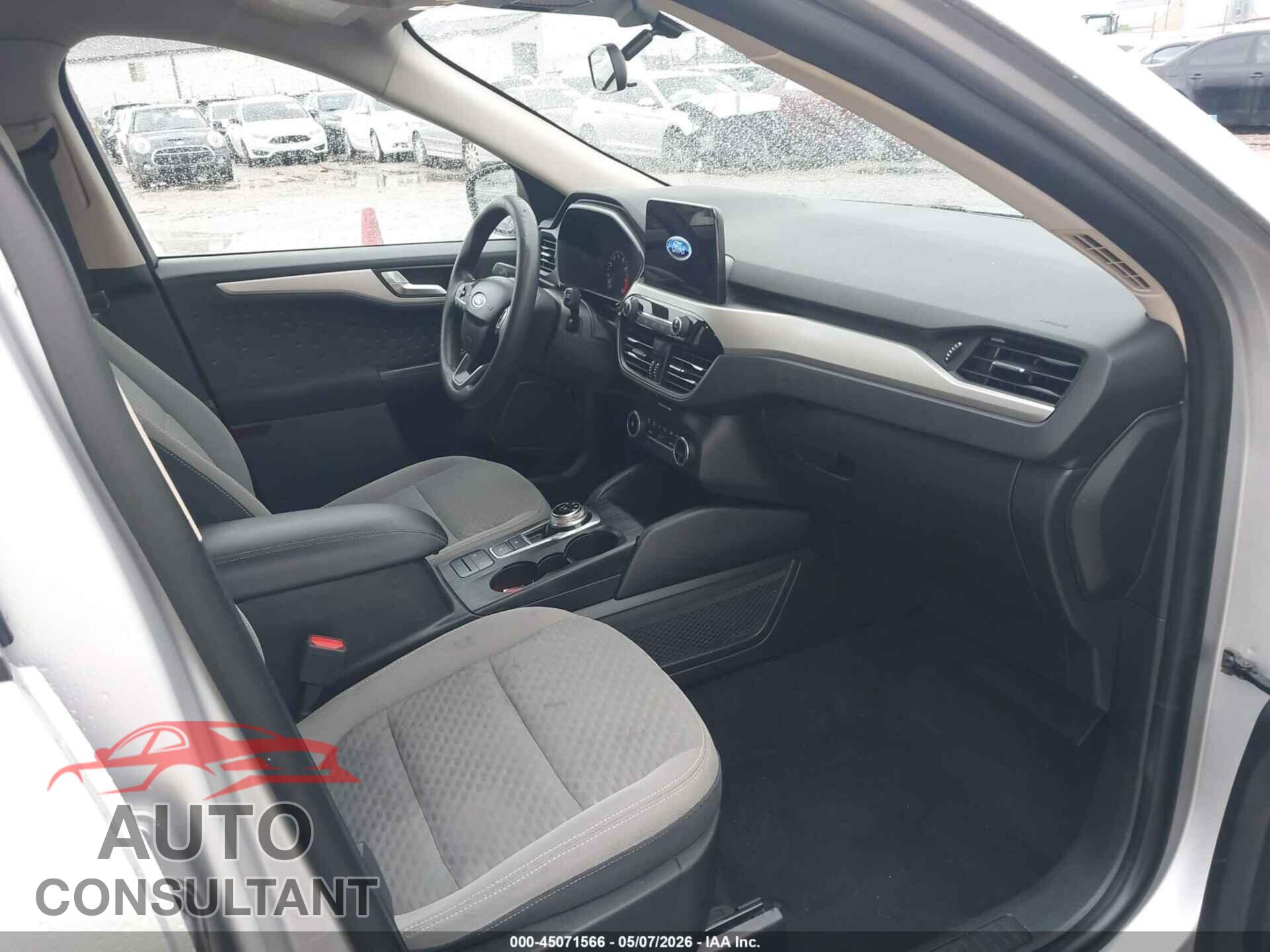 FORD ESCAPE 2020 - 1FMCU0G62LUA05852