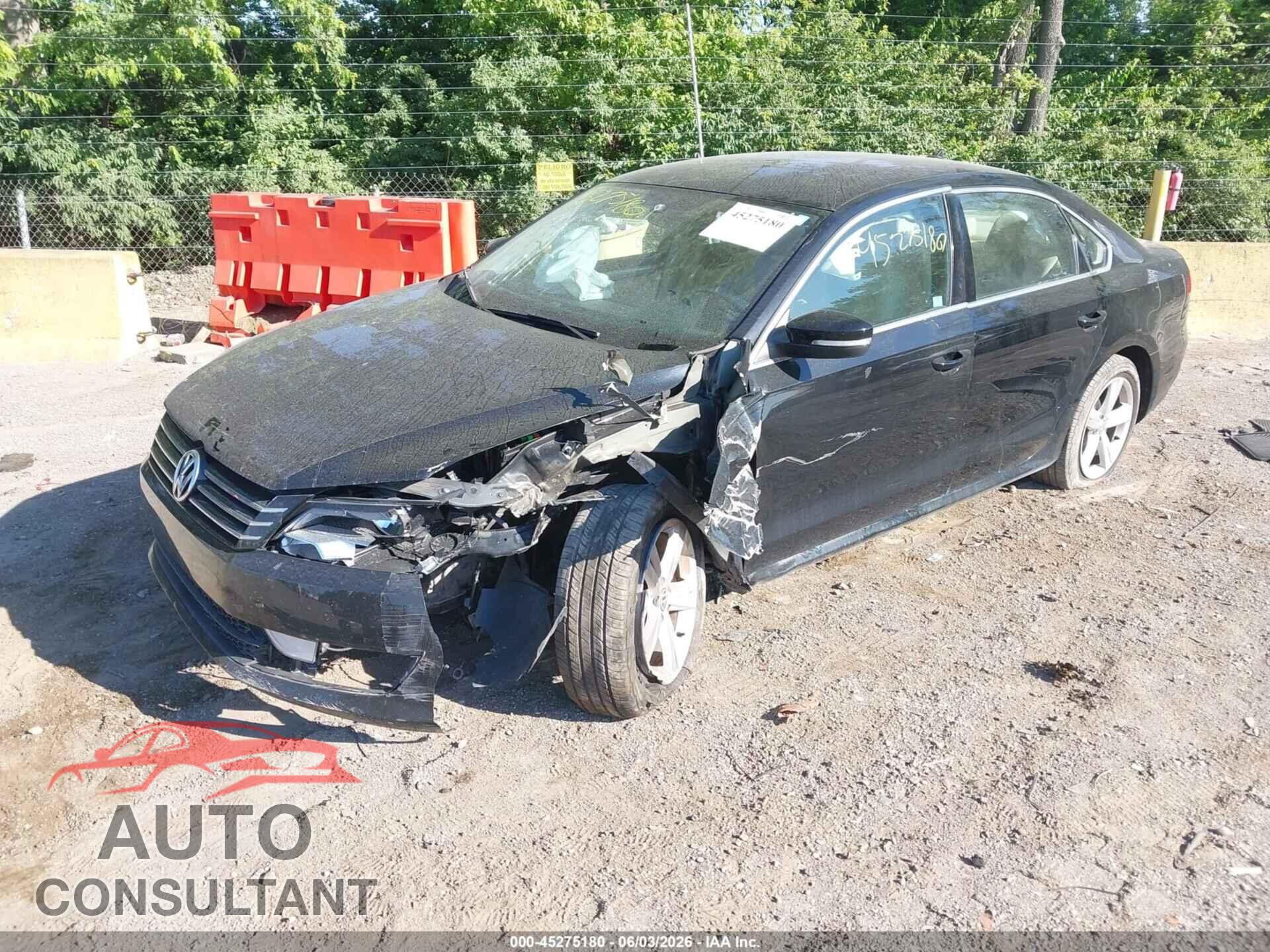 VOLKSWAGEN PASSAT 2015 - 1VWAS7A35FC110353