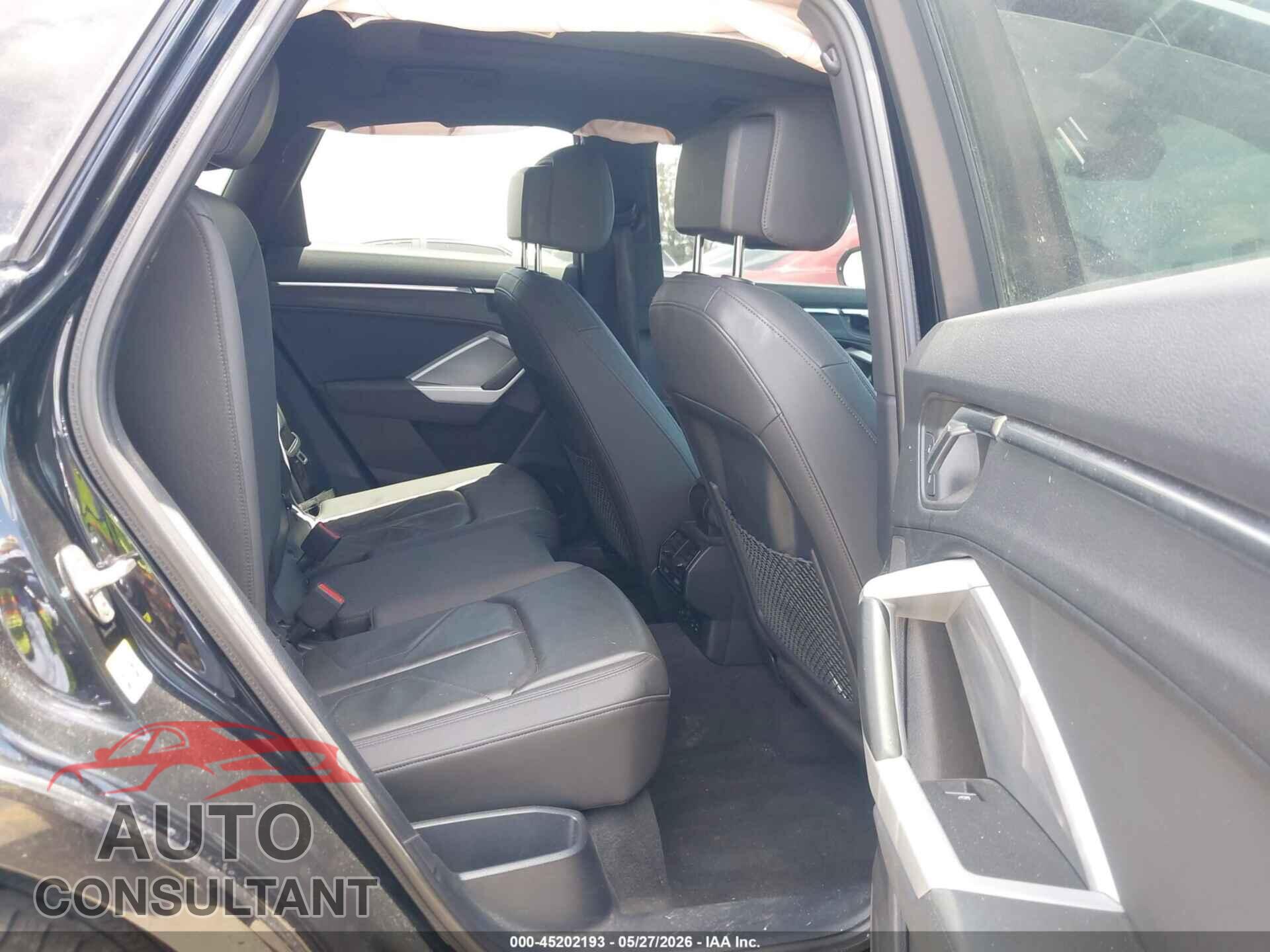 AUDI Q3 2023 - WA1DECF31P1151918