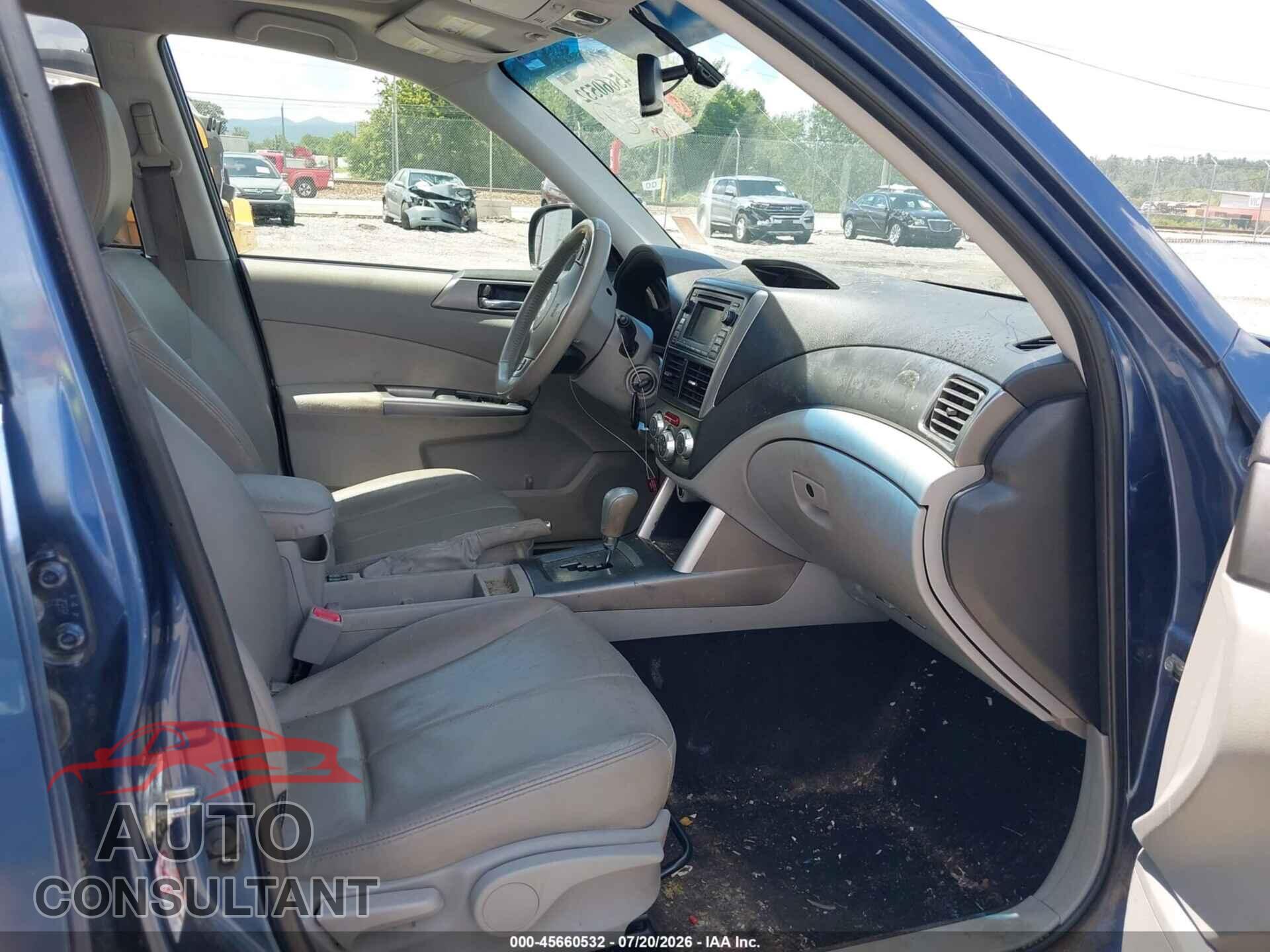 SUBARU FORESTER 2013 - JF2SHAEC3DH441107