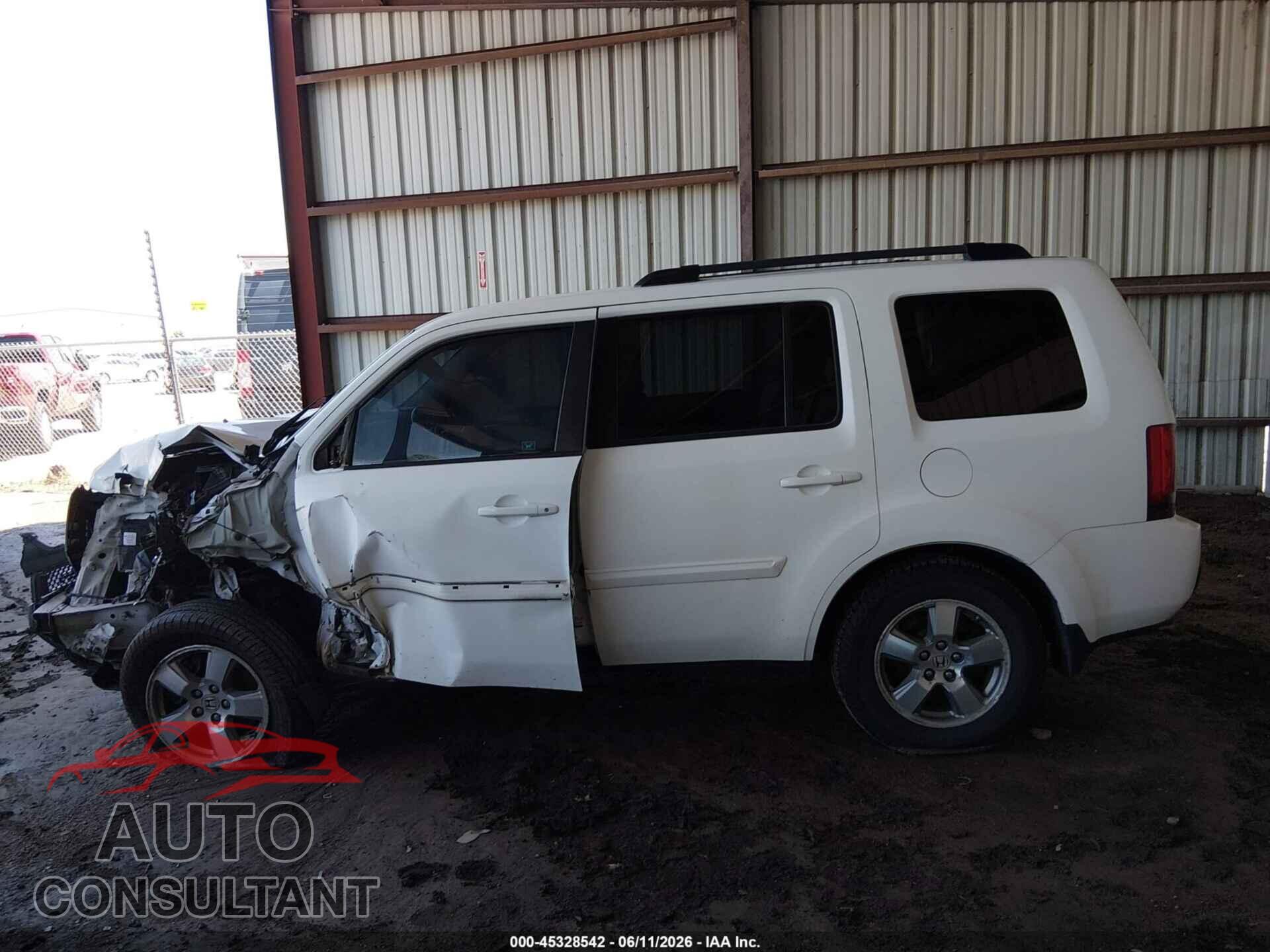 HONDA PILOT 2010 - 5FNYF4H64AB028663