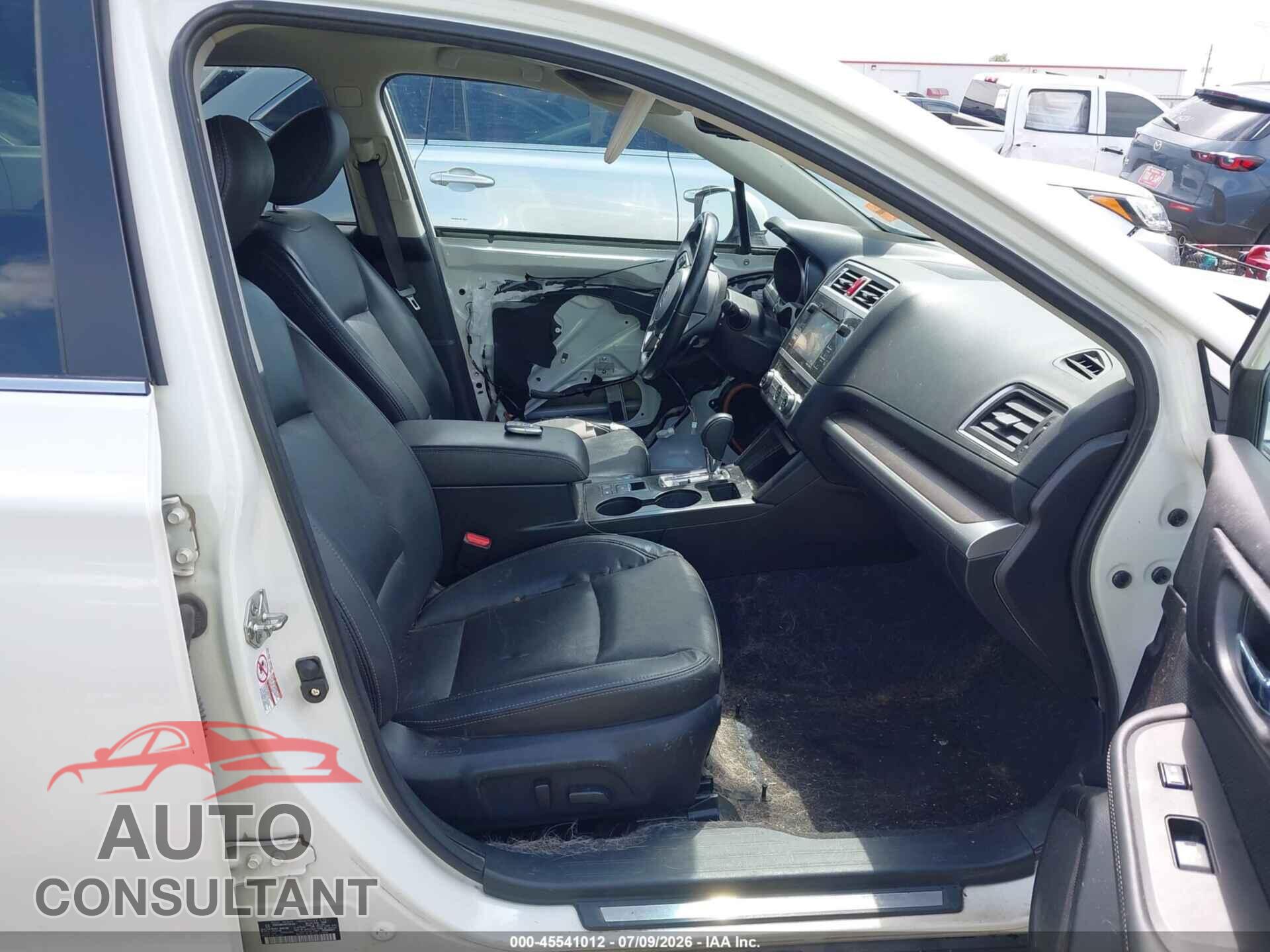 SUBARU OUTBACK 2017 - 4S4BSANC5H3220140