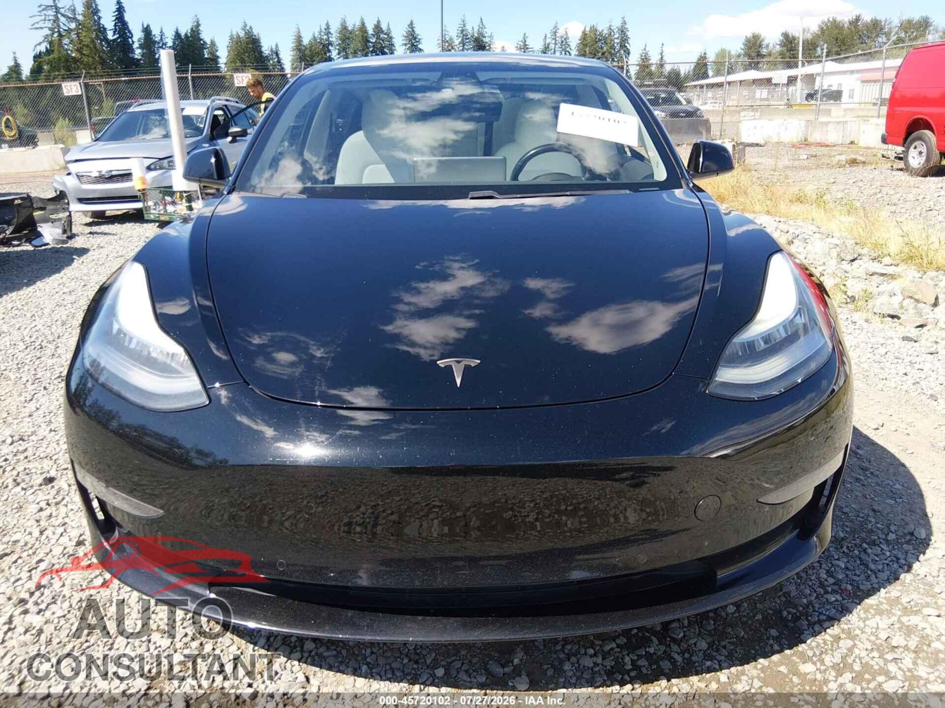 TESLA MODEL 3 2019 - 5YJ3E1EA7KF332706