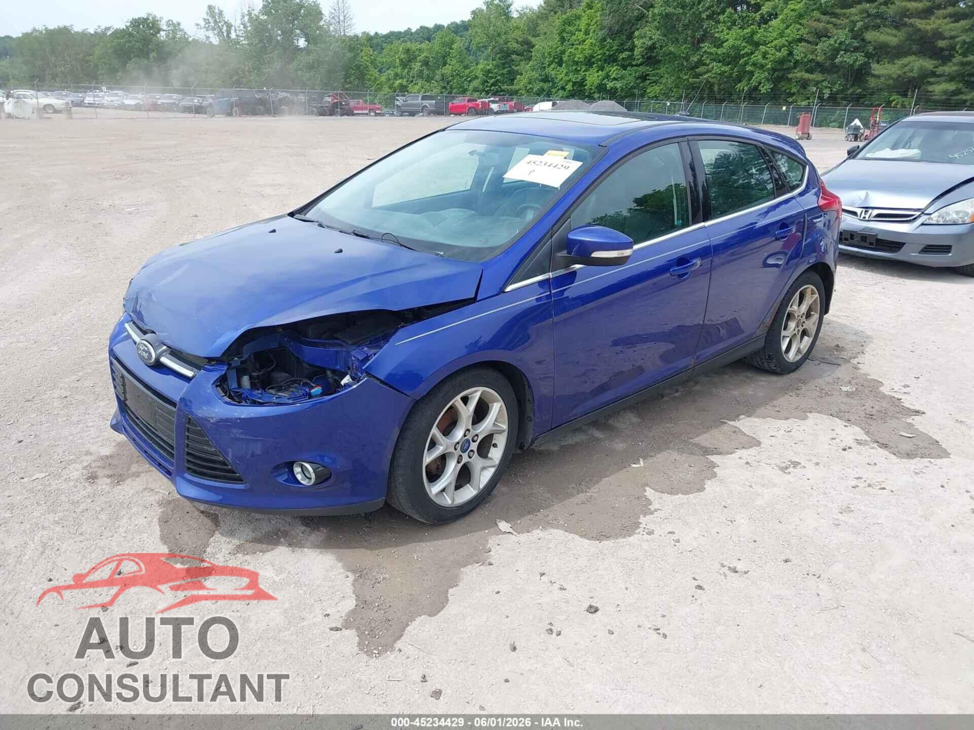 FORD FOCUS 2013 - 1FADP3N2XDL105549