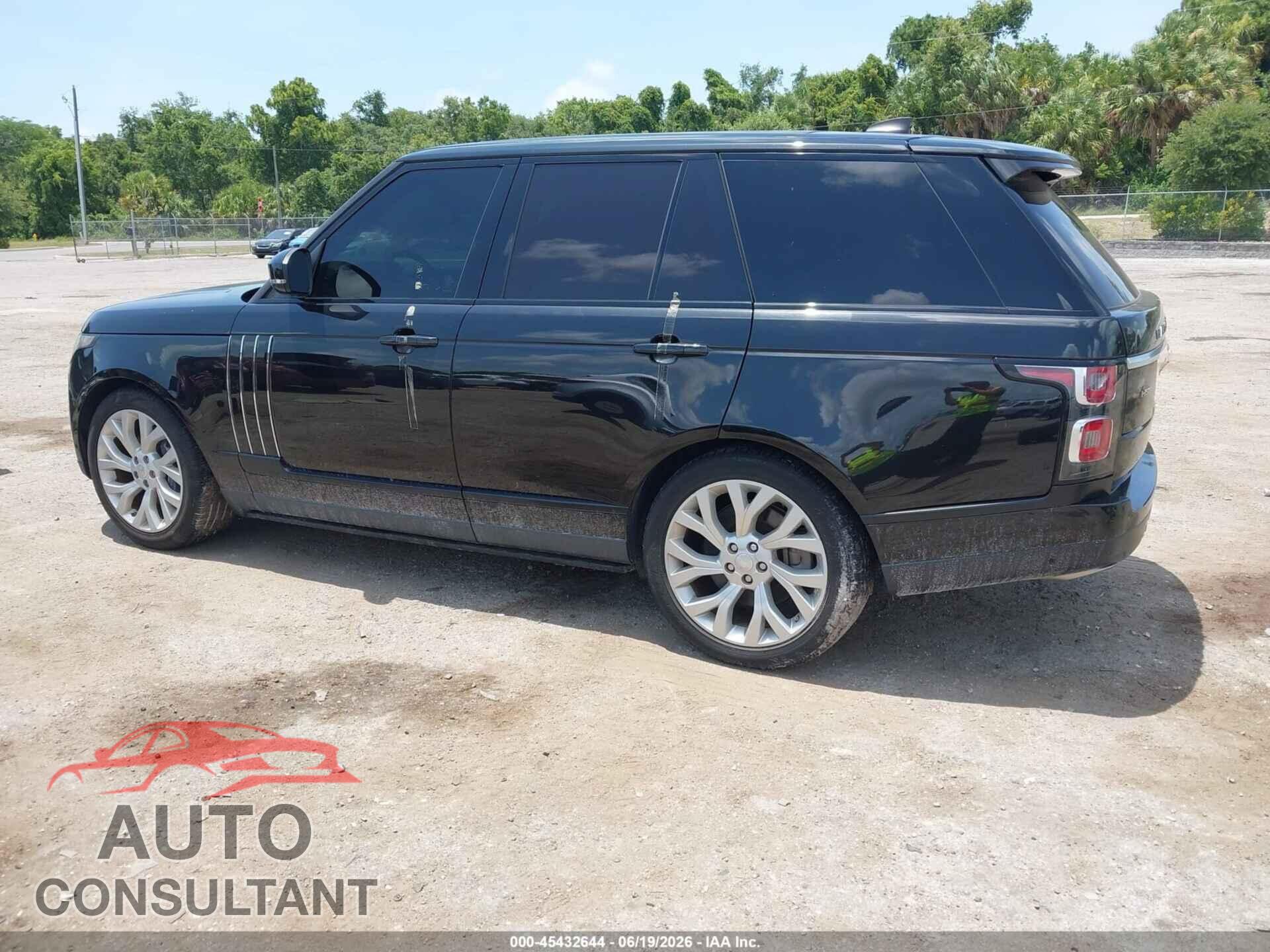 LAND ROVER RANGE ROVER 2019 - SALGS2SV7KA543770