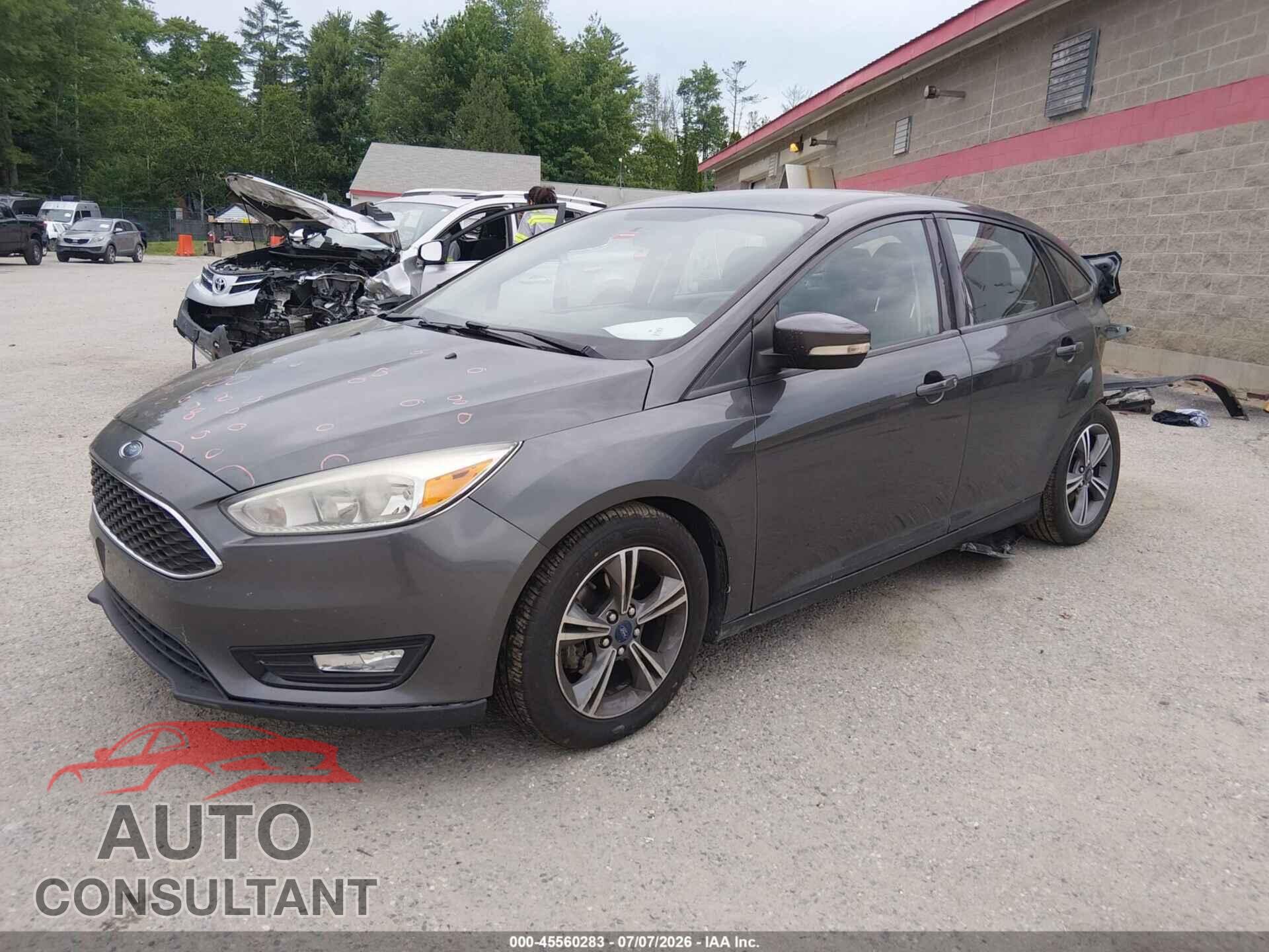 FORD FOCUS 2017 - 1FADP3FEXHL316099