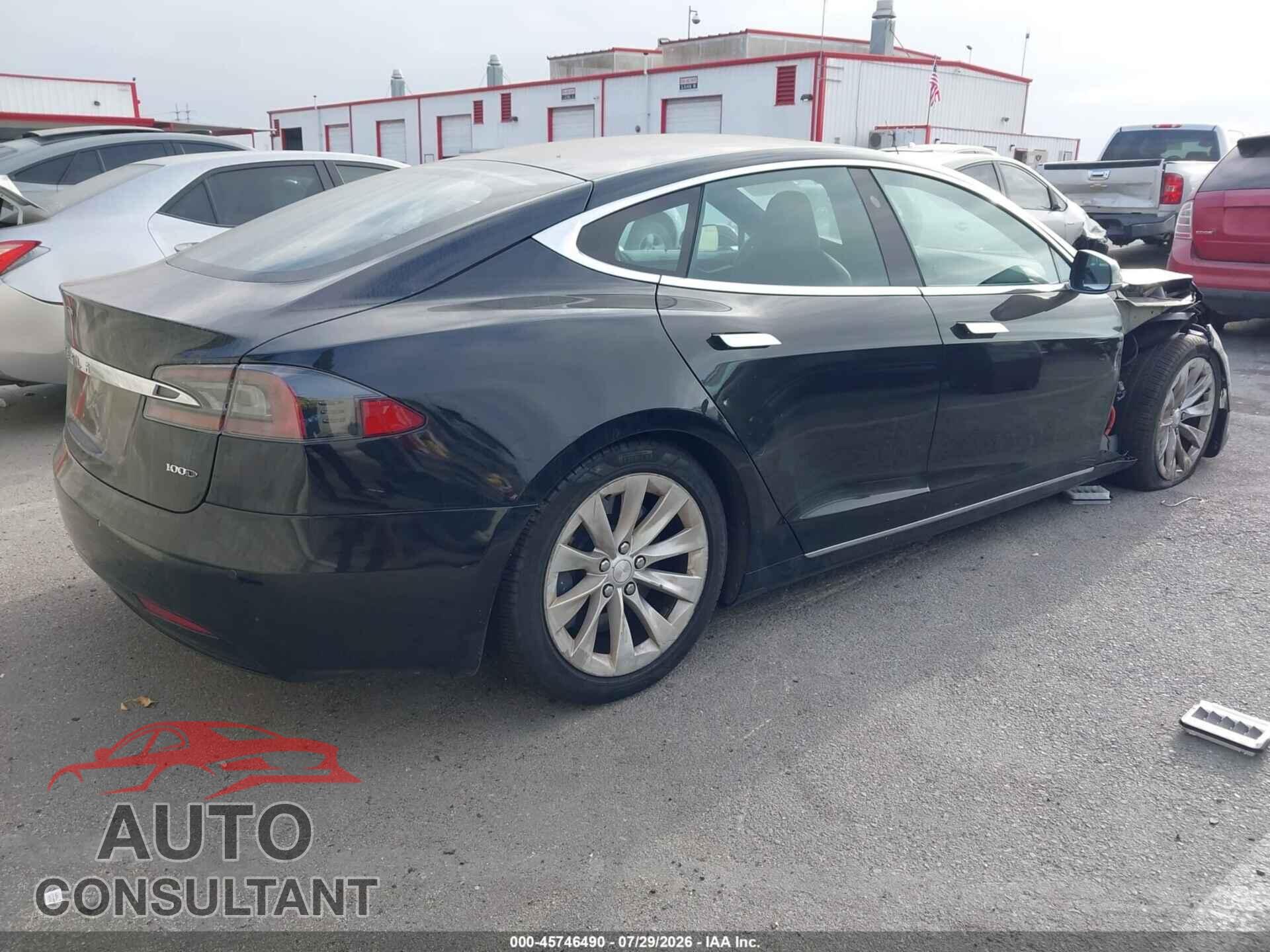 TESLA MODEL S 2018 - 5YJSA1E26JF266096