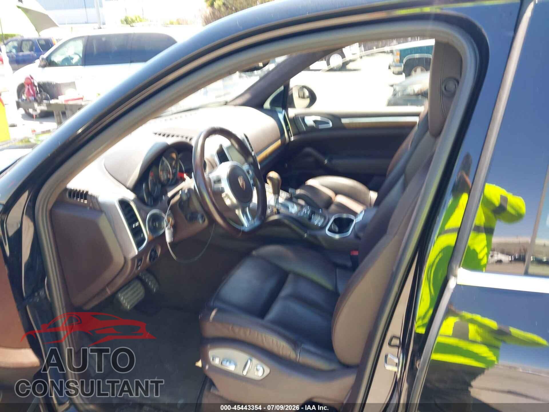 PORSCHE CAYENNE 2011 - WP1AC2A28BLA82776