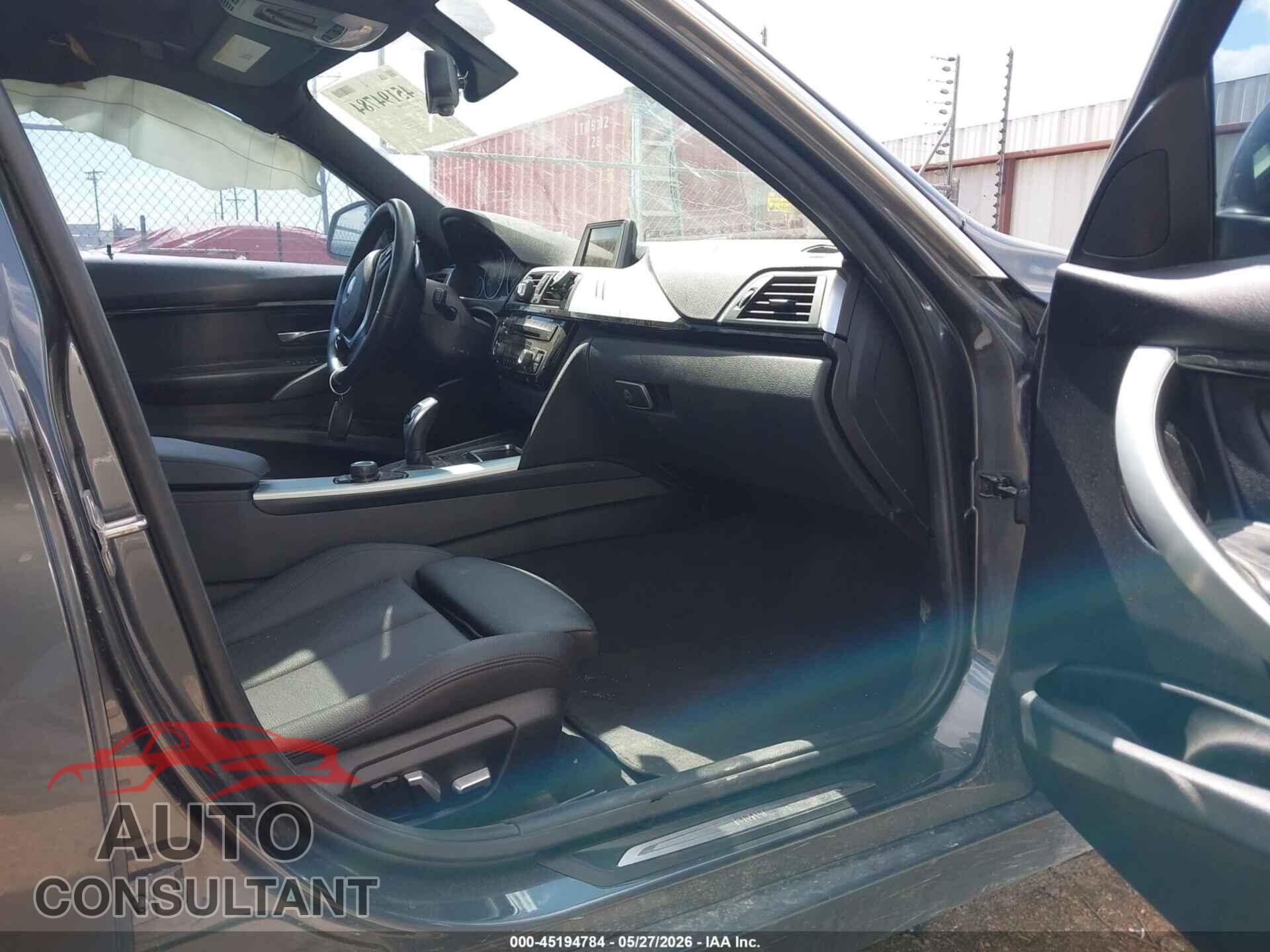 BMW 330I 2017 - WBA8B9G52HNU50408