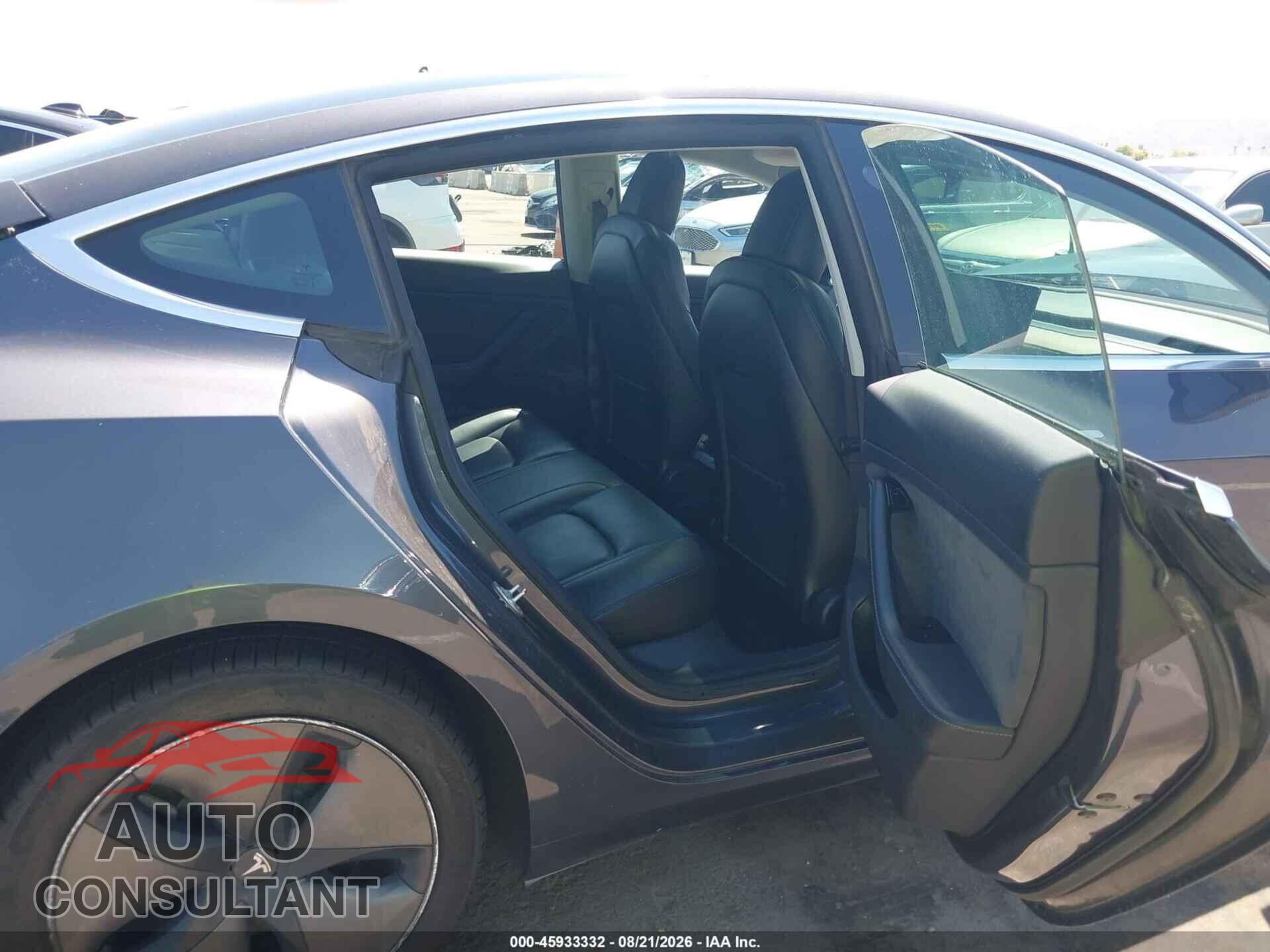 TESLA MODEL 3 2019 - 5YJ3E1EAXKF400254