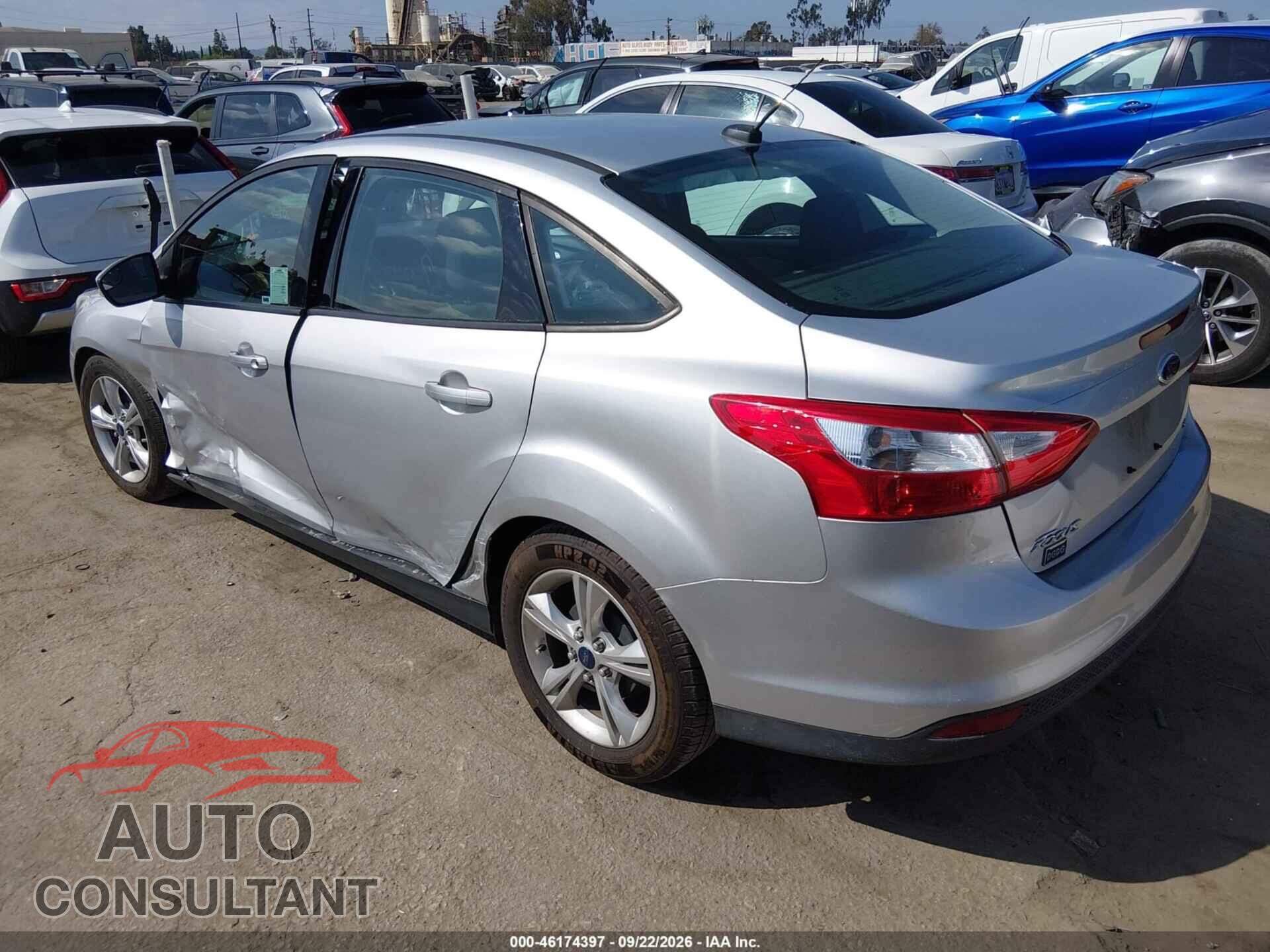 FORD FOCUS 2014 - 1FADP3F2XEL261977
