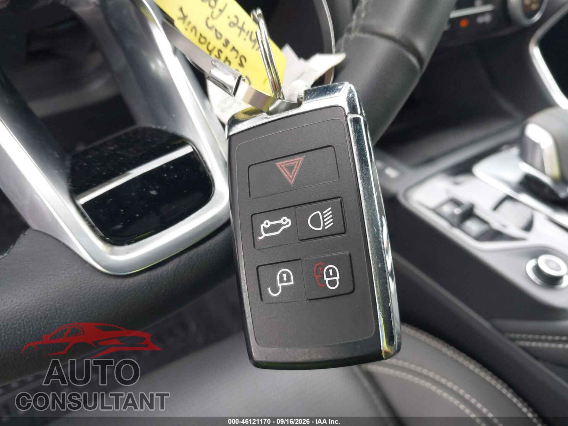 JAGUAR E-PACE 2024 - SADFL2FX0R1049356