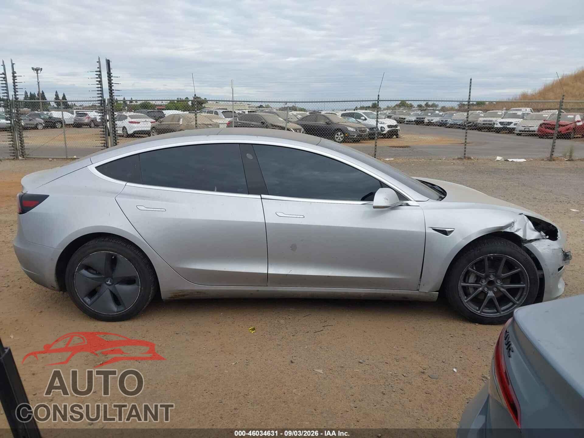 TESLA MODEL 3 2018 - 5YJ3E1EA5JF060705