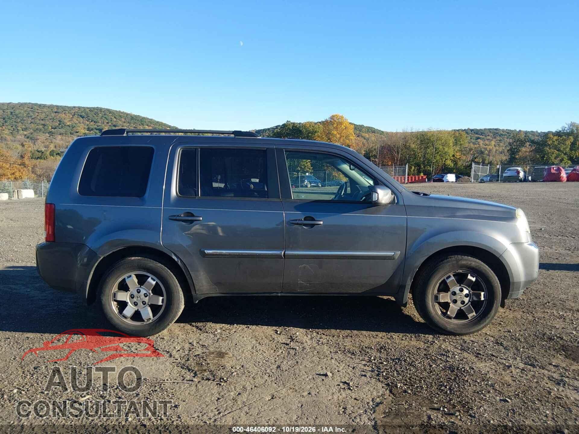 HONDA PILOT 2011 - 5FNYF4H98BB046286