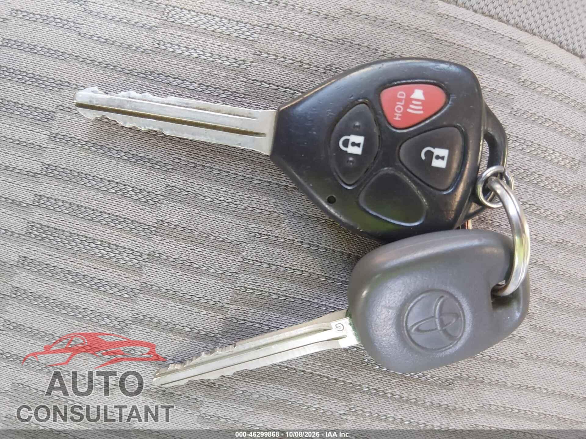 TOYOTA RAV4 2011 - 2T3BF4DV7BW086202