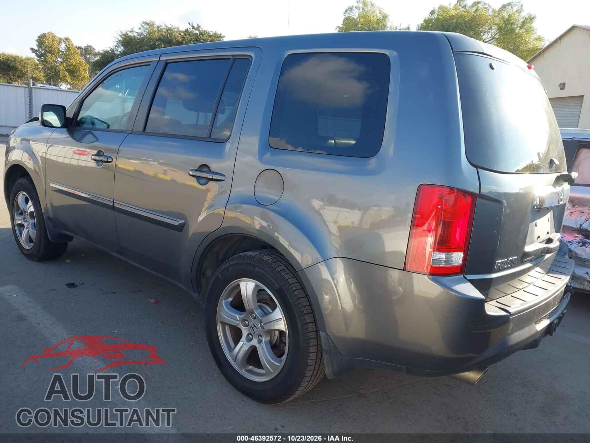 HONDA PILOT 2013 - 5FNYF4H73DB069654