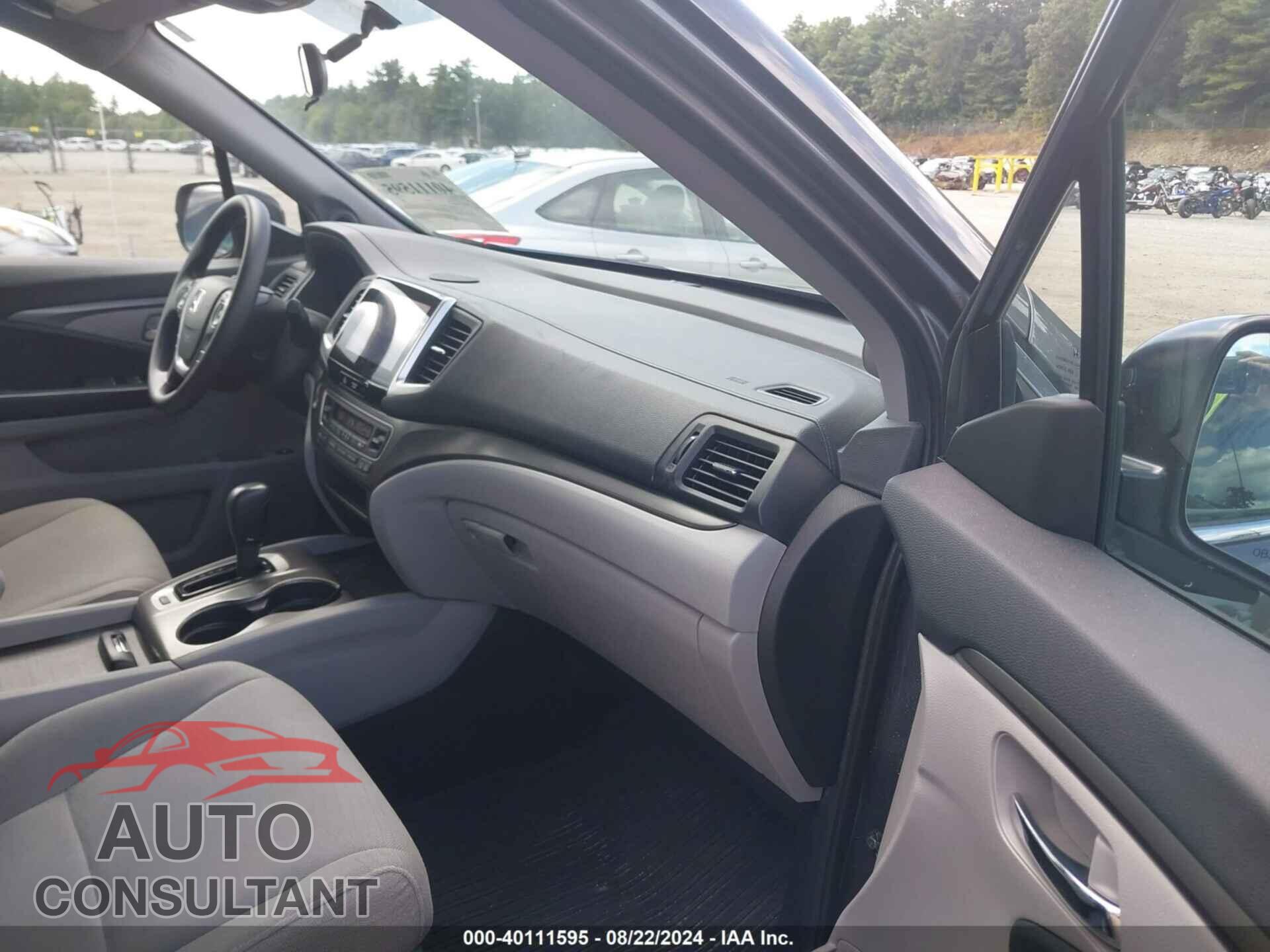HONDA PILOT 2017 - 5FNYF6H39HB105247